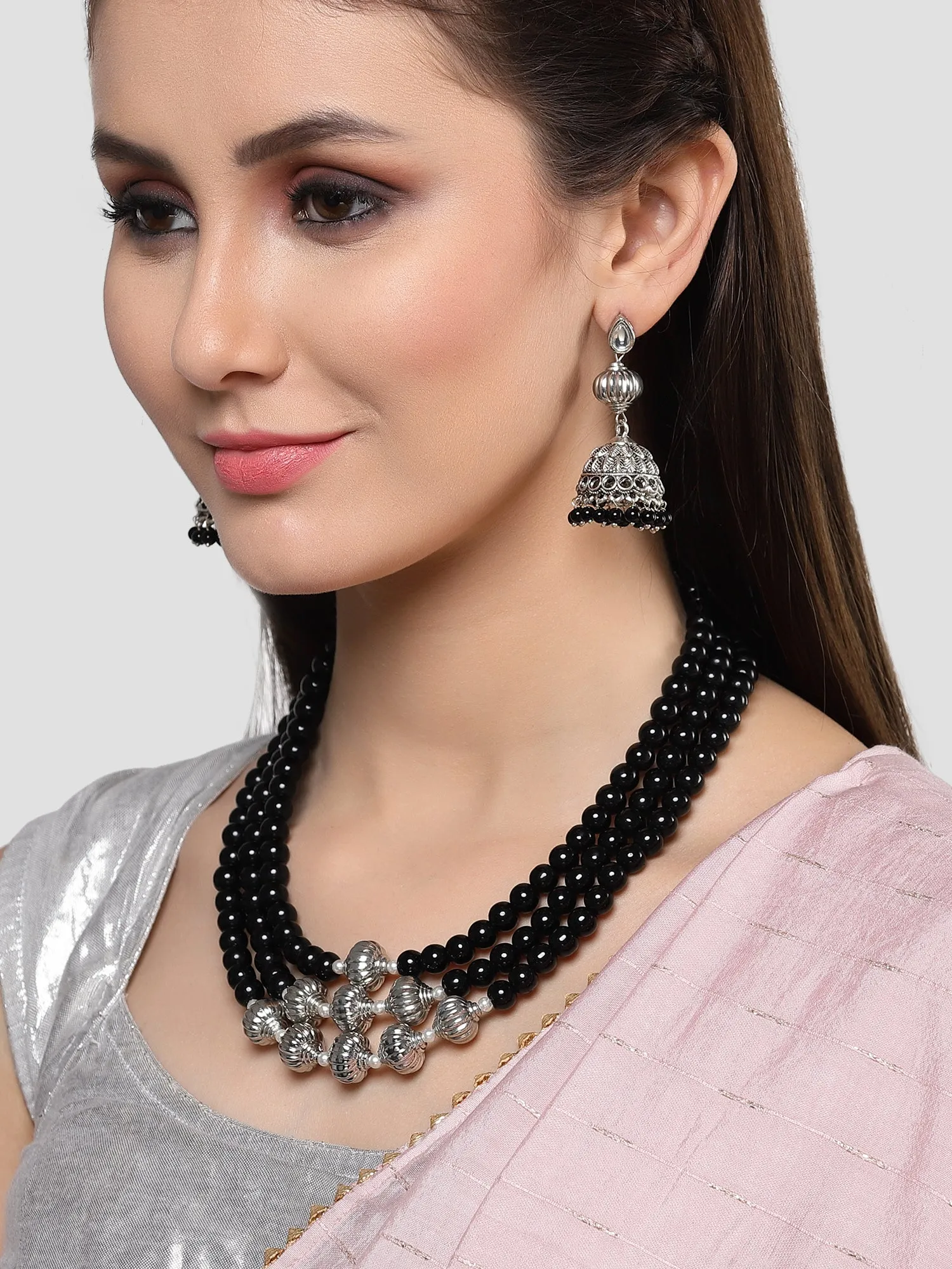 Karatcart Oxidised Silver Black Beads Kundan Necklace Set for Women