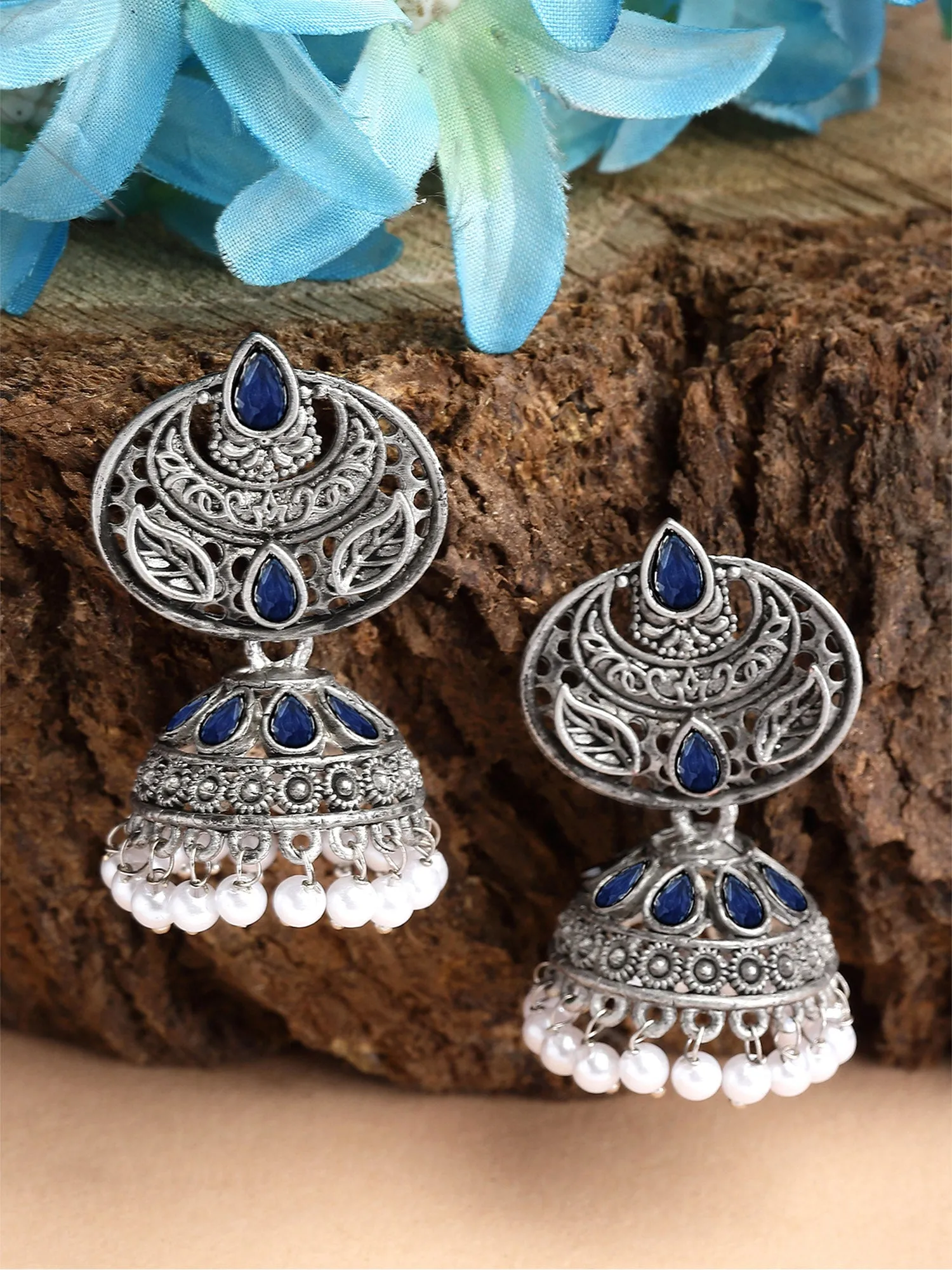 Karatcart Oxidised Silver Blue Stone and Pearl Jhumki Earring for Women