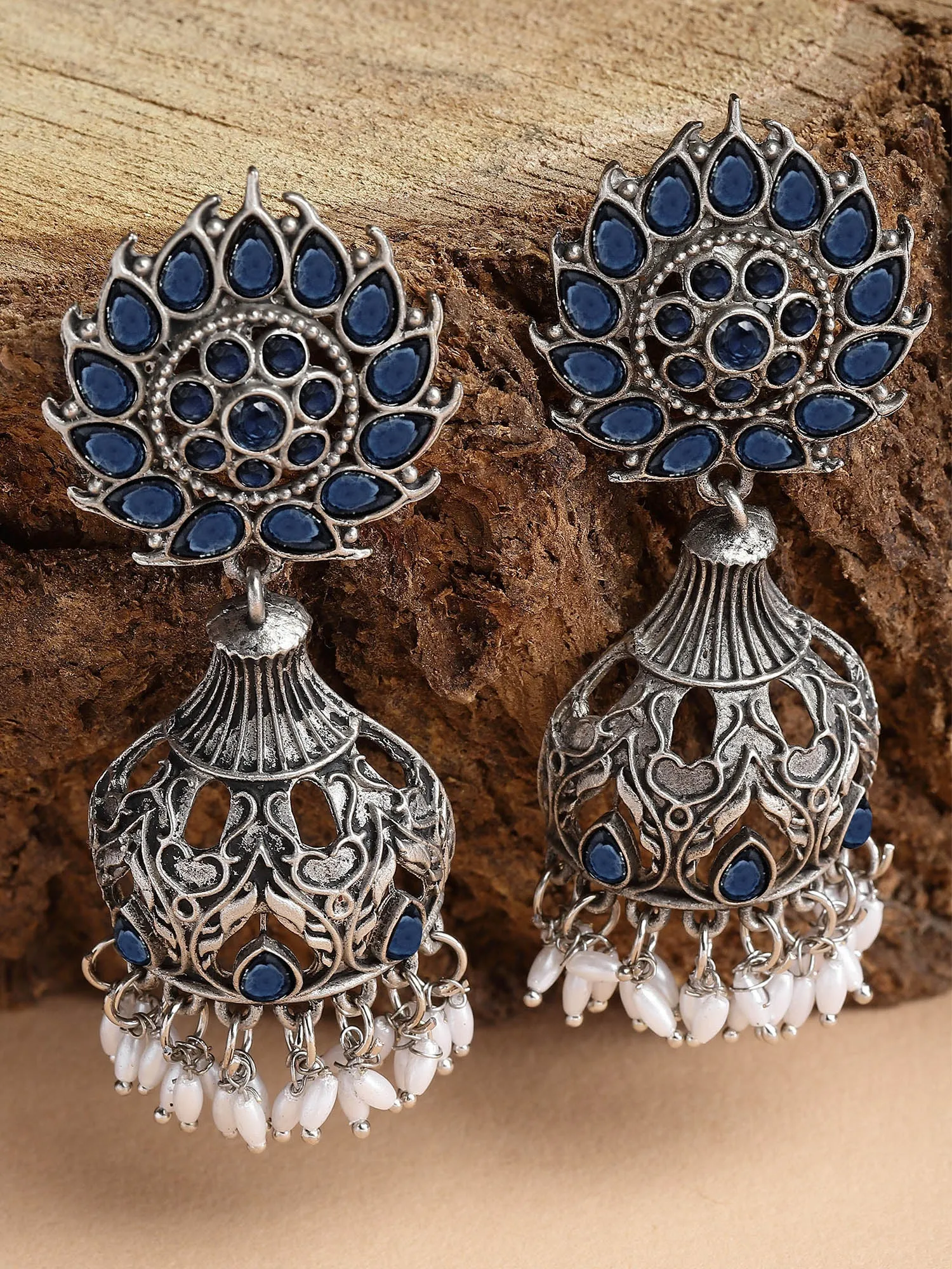 Karatcart Oxidised Silver Blue Stone Drop Earring for Women