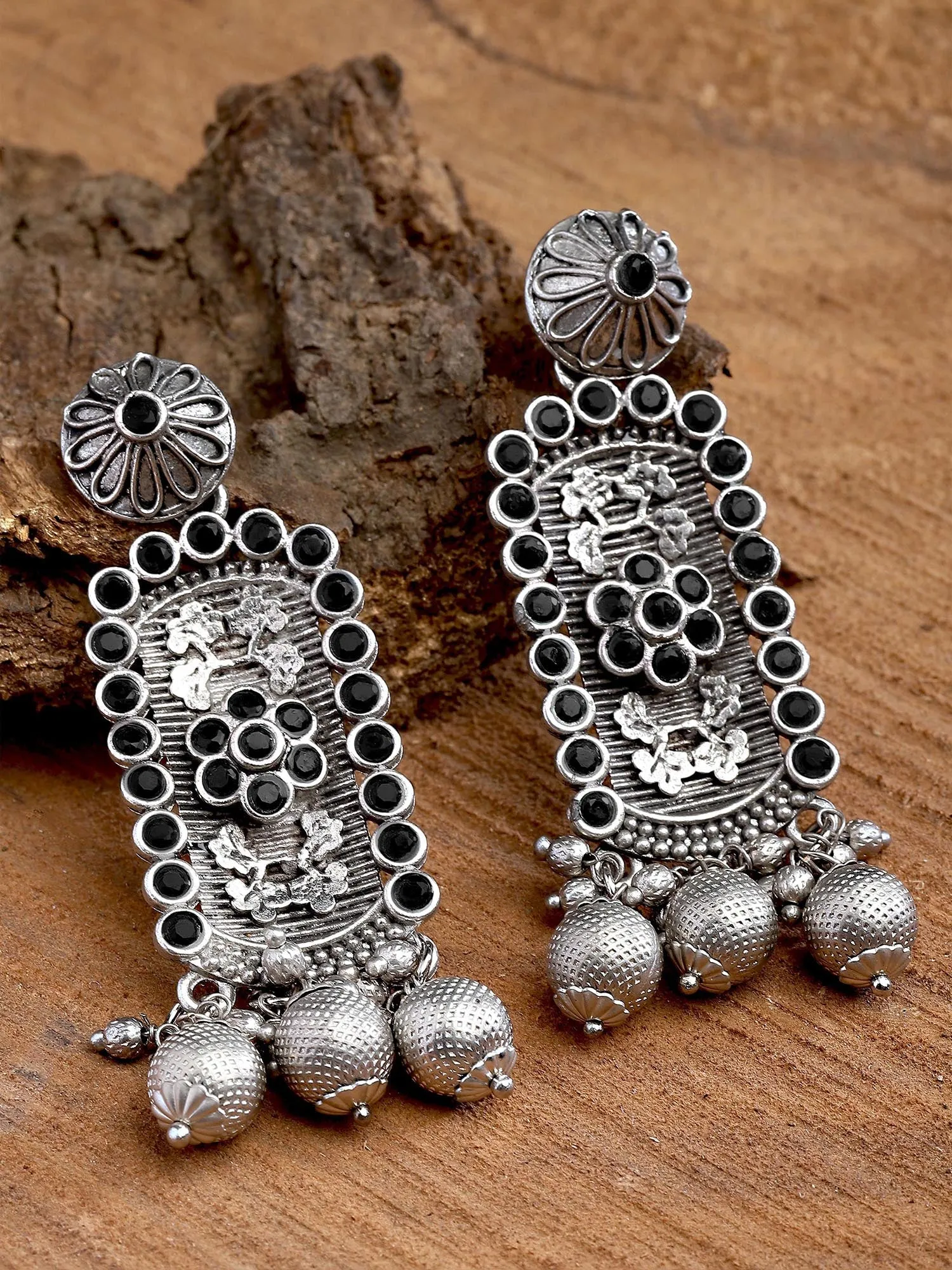 Karatcart Oxidised Silver Floral Black Stone Drop Earring for Women