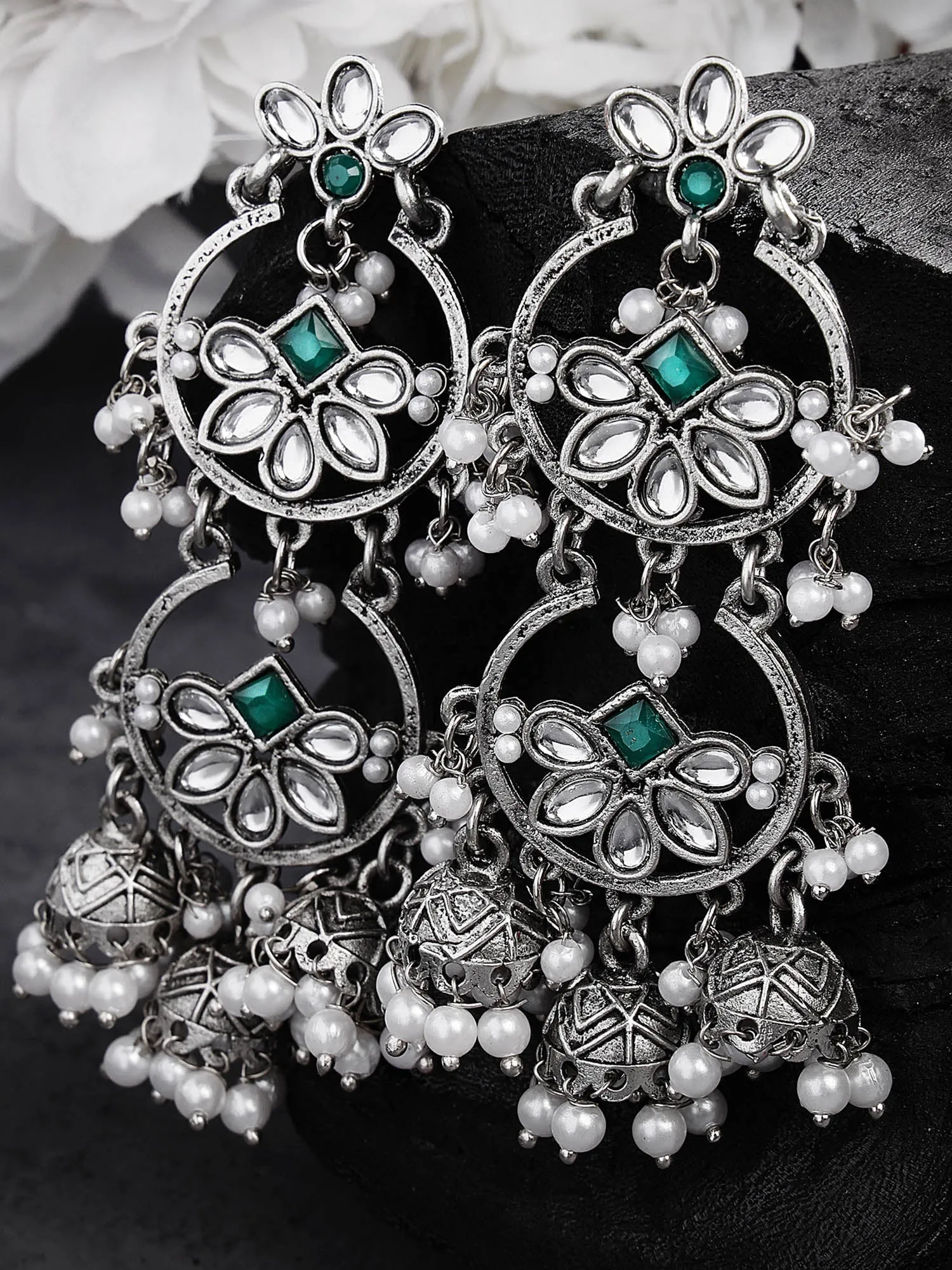 Karatcart Oxidised Silver Floral Design Green Kundan Drop Earrings for Women