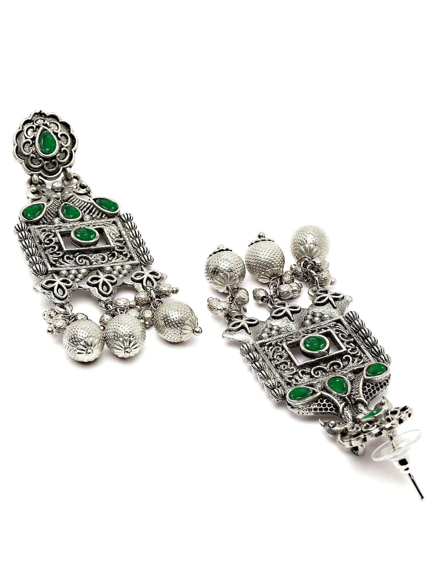 Karatcart Oxidised Silver Green Kundan Studded Drop Earrings for Women