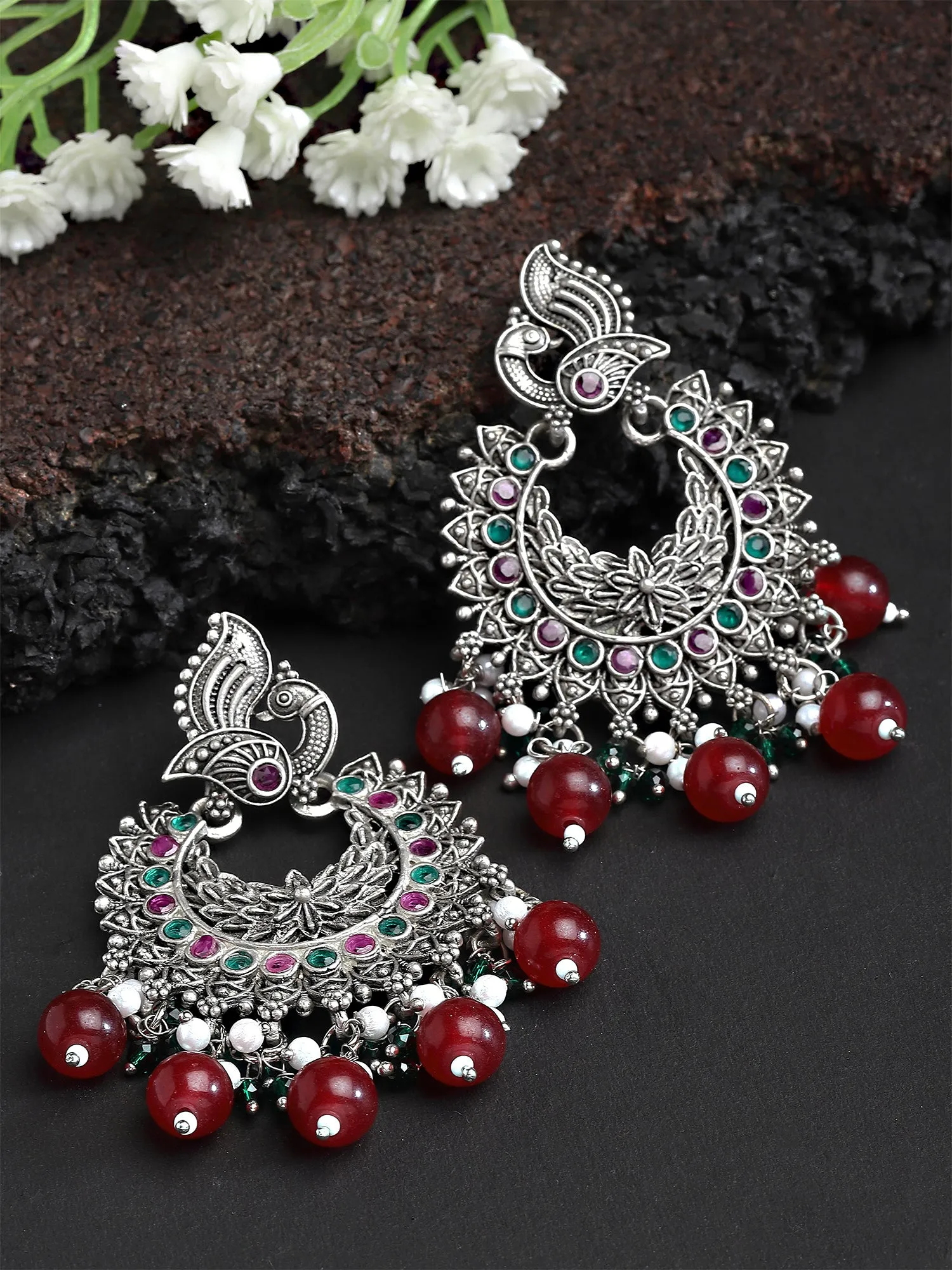 Karatcart Oxidised Silver Peacock Design Red and Green Kundan Dangler Earrings for Women