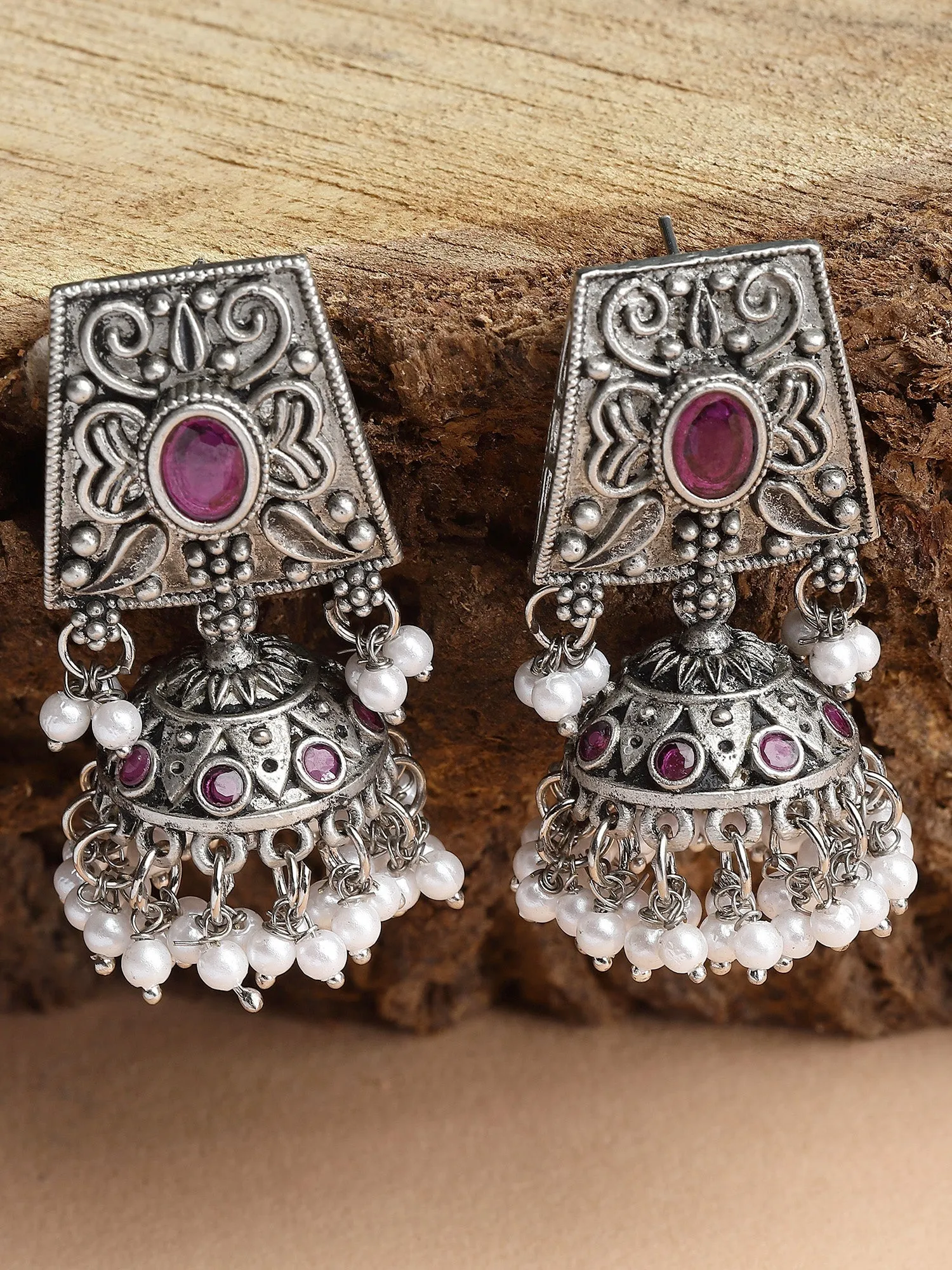Karatcart Oxidised Silver Red Kundan Studded Jhumki Earrings for Women