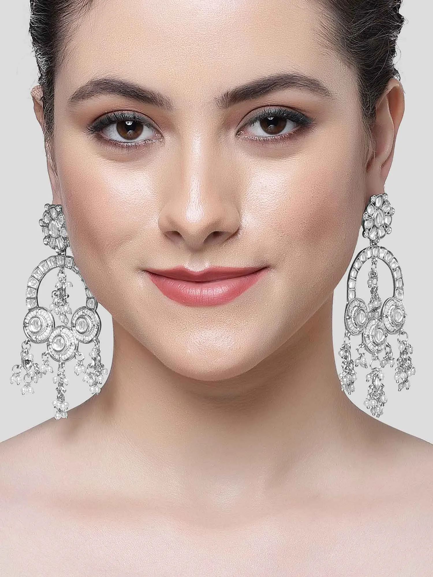 Karatcart Silver-Plated Pearl and Kundan Studded Dangler Earrings for Women