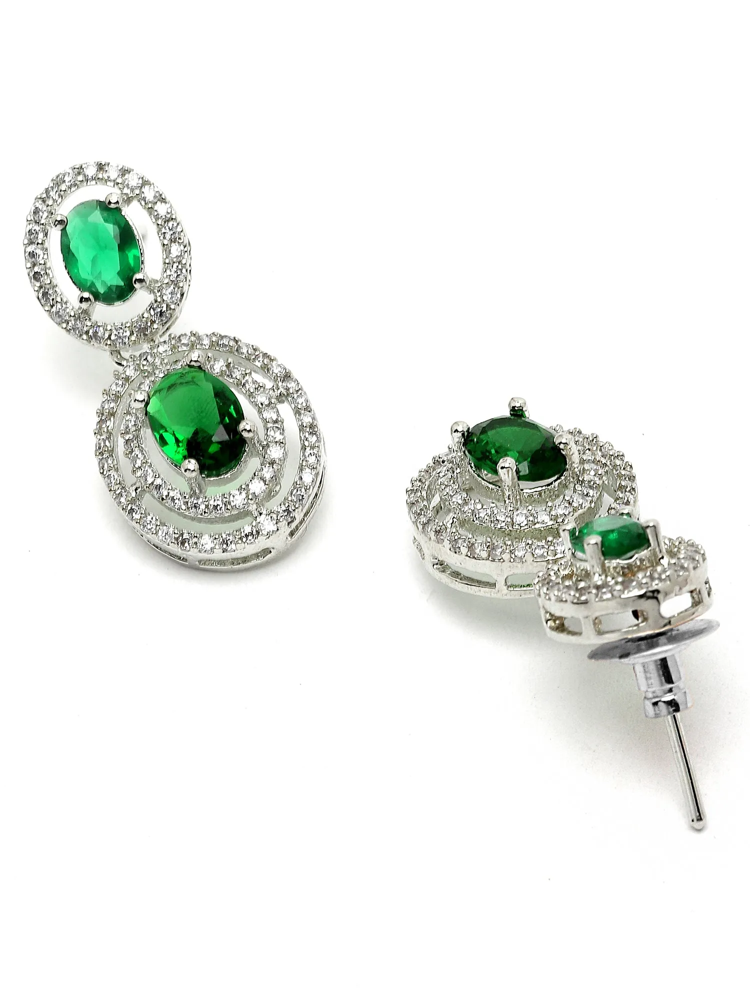 Karatcart Silver Tone Green Cubic Zirconia Studded Necklace Set for Women