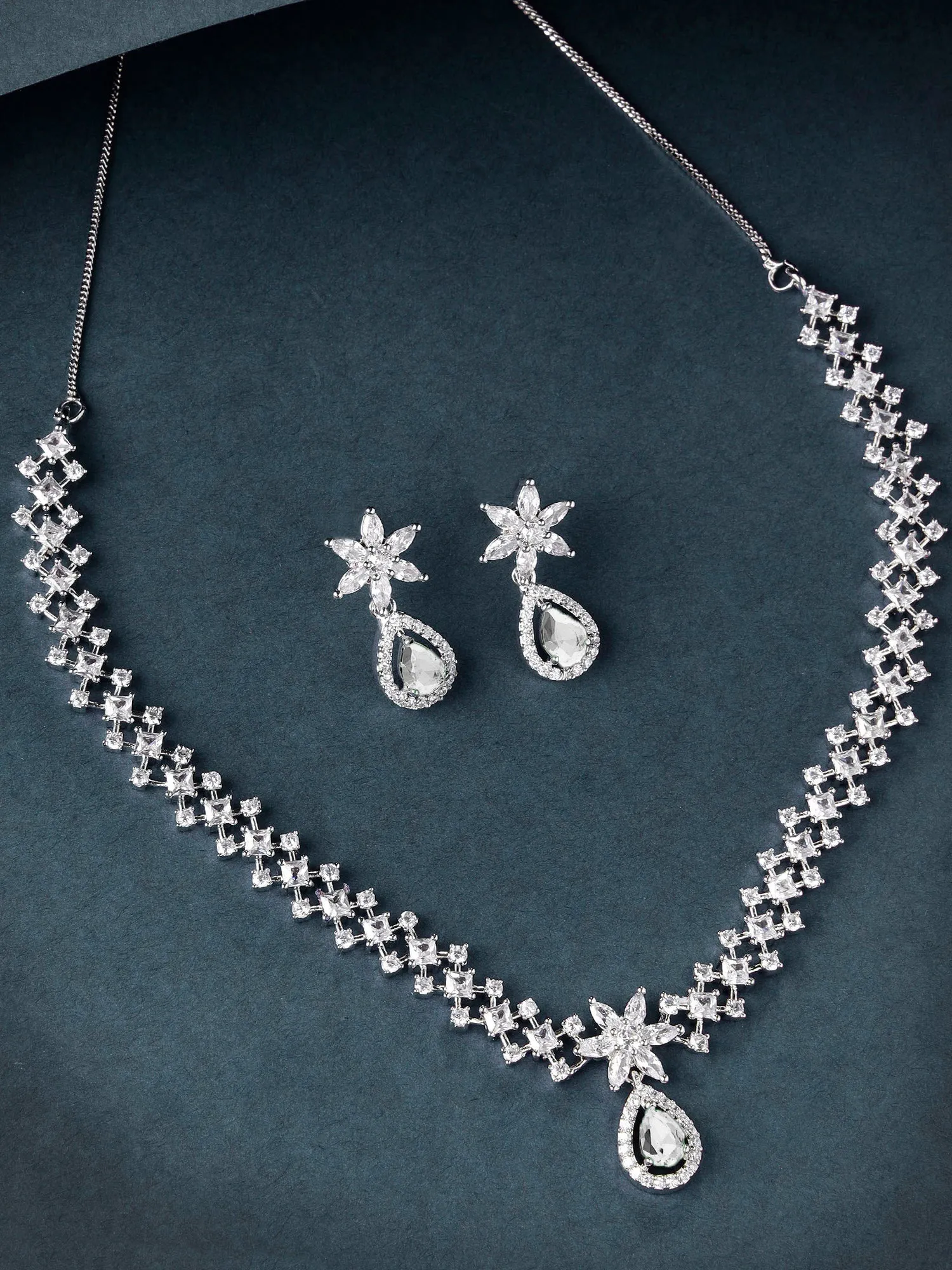 Karatcart White Cubic Zirconia Studded Light Weight Jewellery Set for Women