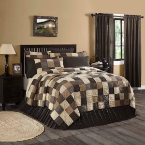Kettle Grove Quilt (Choose Size)