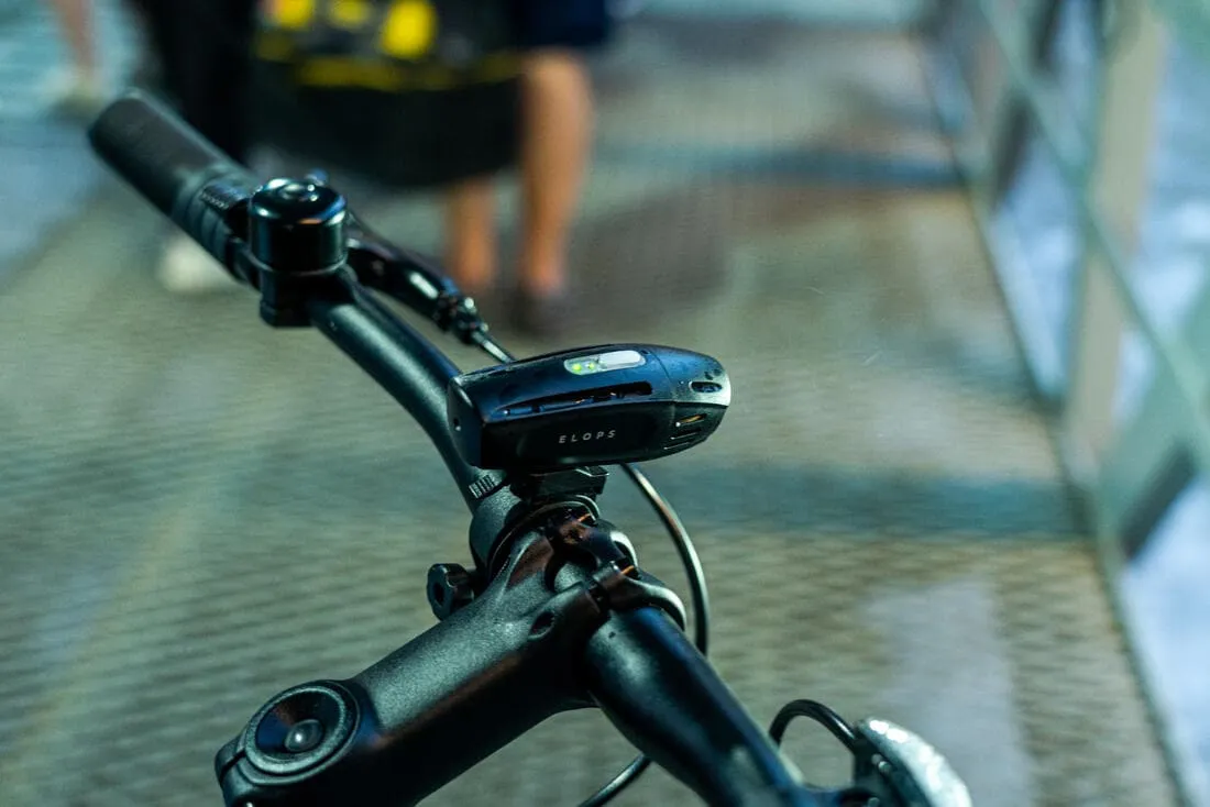 Kit éclairage vélo LED,  ST 920 avant et arrière USB