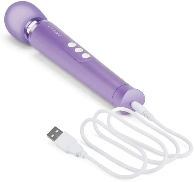 Le Wand Petite 10-Speed Silicone Rechargeable Body Wand