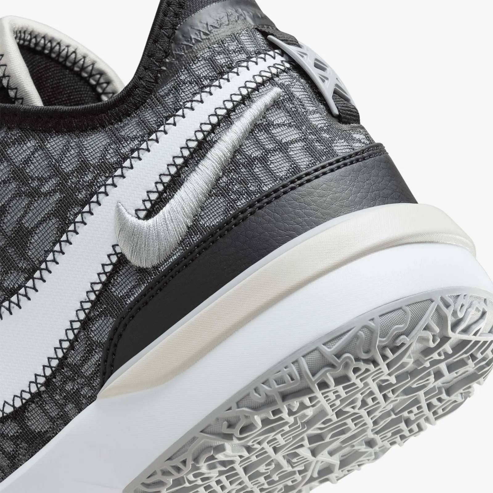 LeBron NXXT Gen - Black/Grey