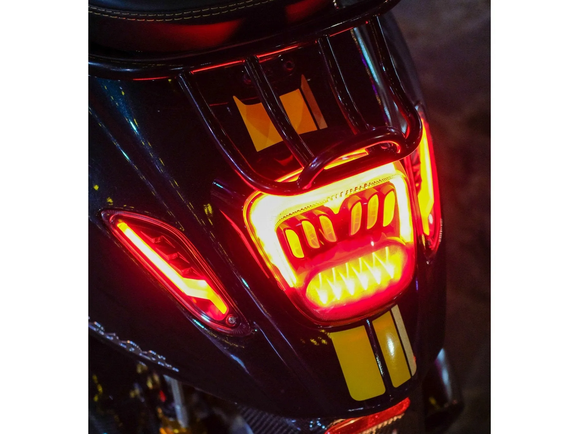 Level 10 Led Turn Signals Kit Indicator | Vespa Sprint/ Primavera 50-150cc