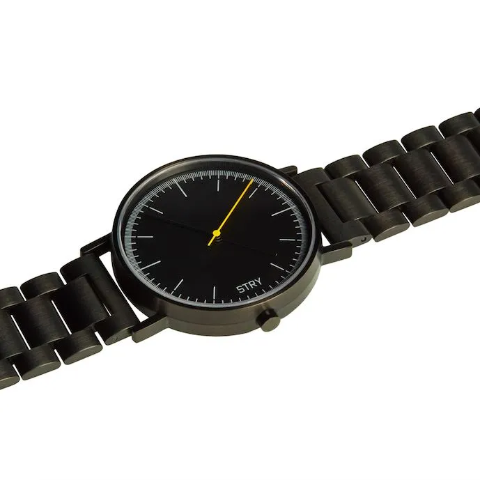 Limited Edition: Kinney All Black