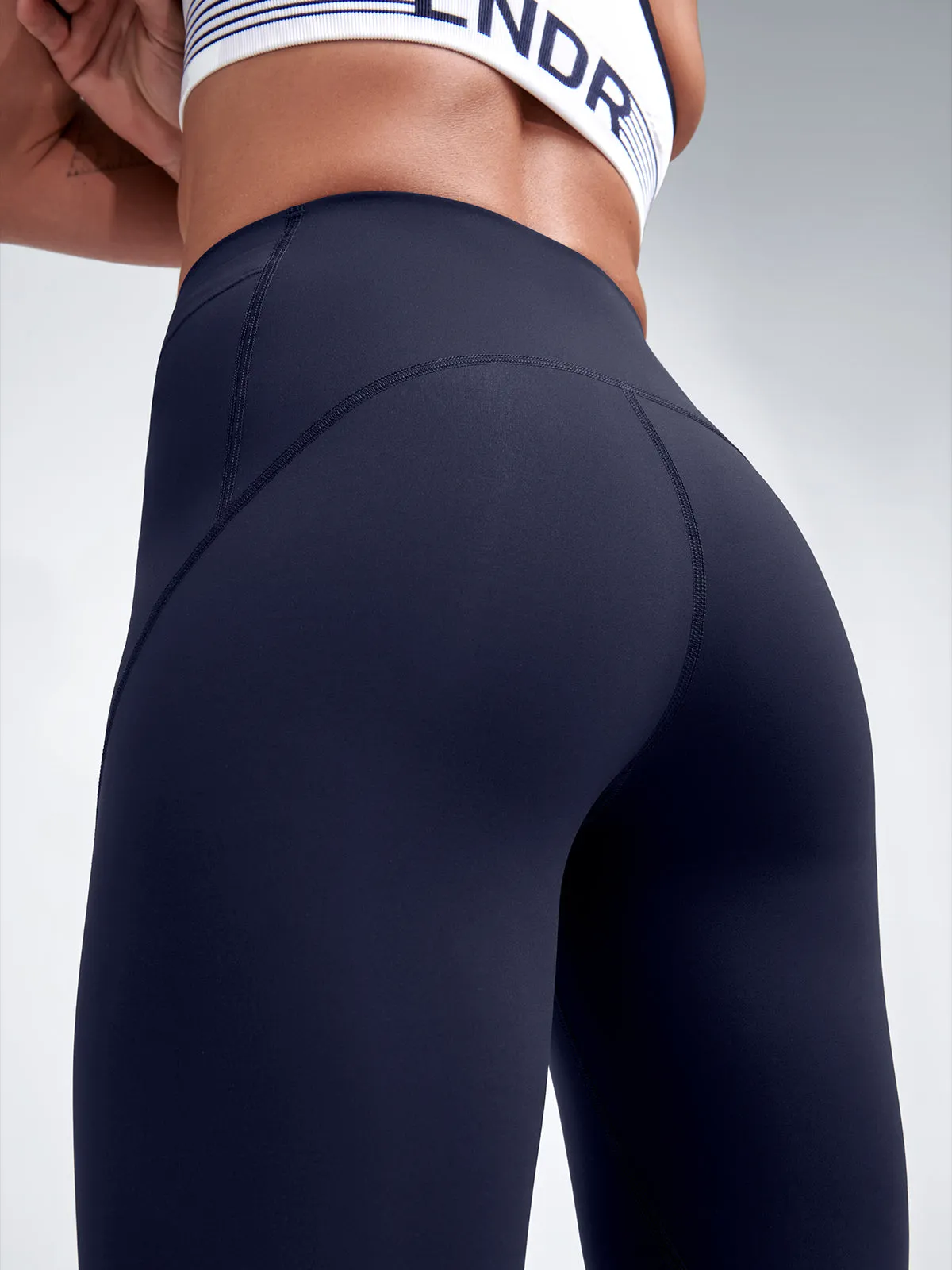 LIMITLESS POCKET 8/8 Legging Deep Navy