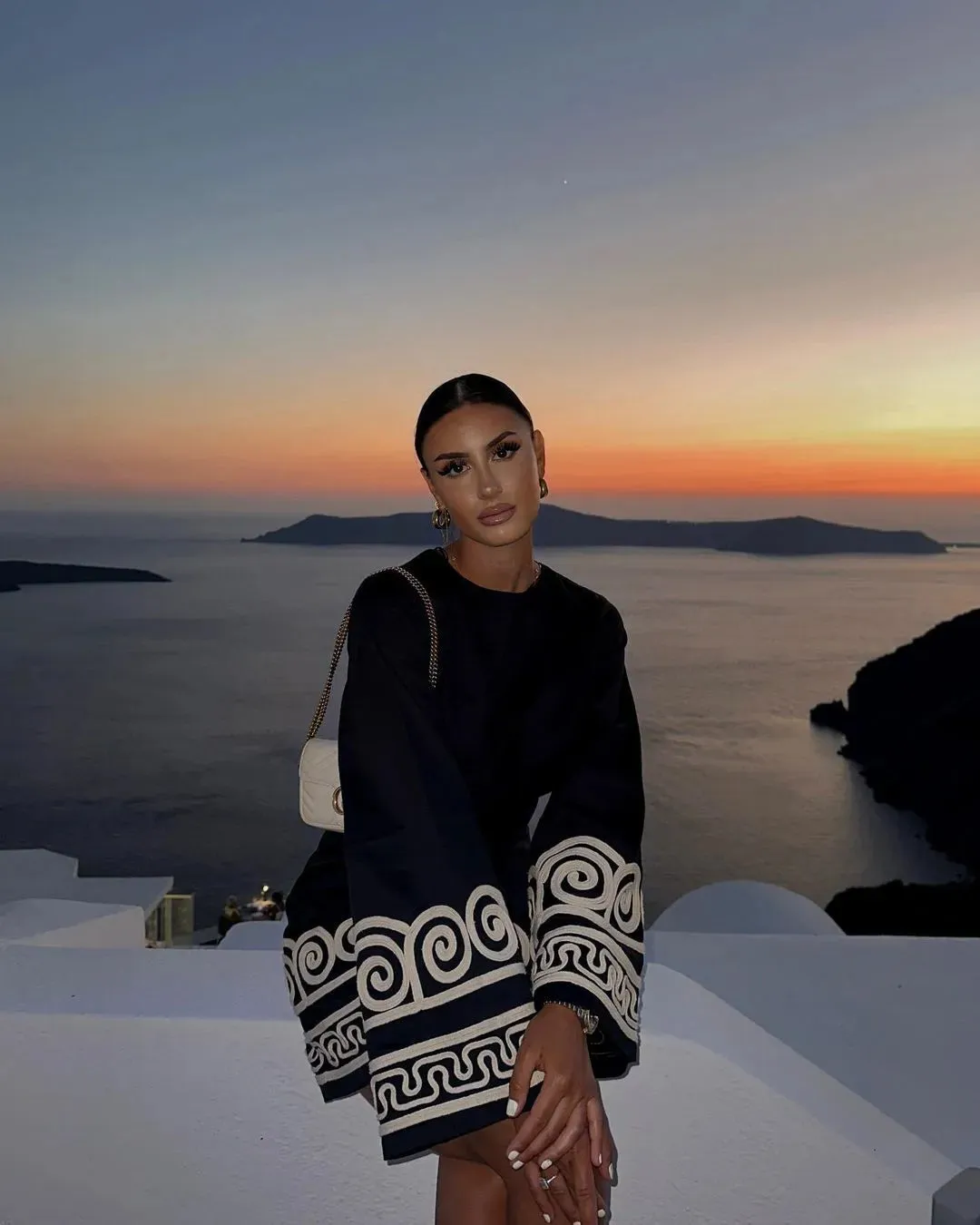 Lucia – Elegant Embroidered Dress for Women