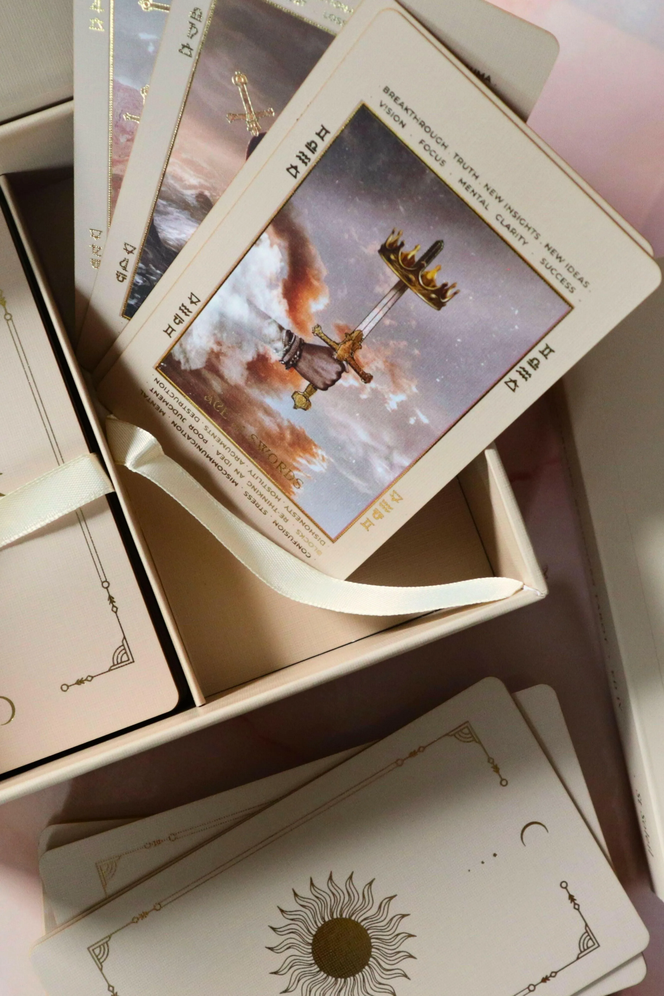 'Lucid Dreams' Tarot Deck