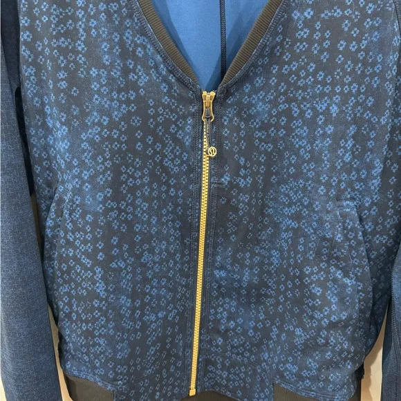 lululemon h’om run jacket size 6