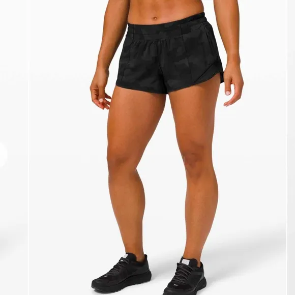 LULULEMON Hotty Hot Lined  Black Camo 2.5” Short