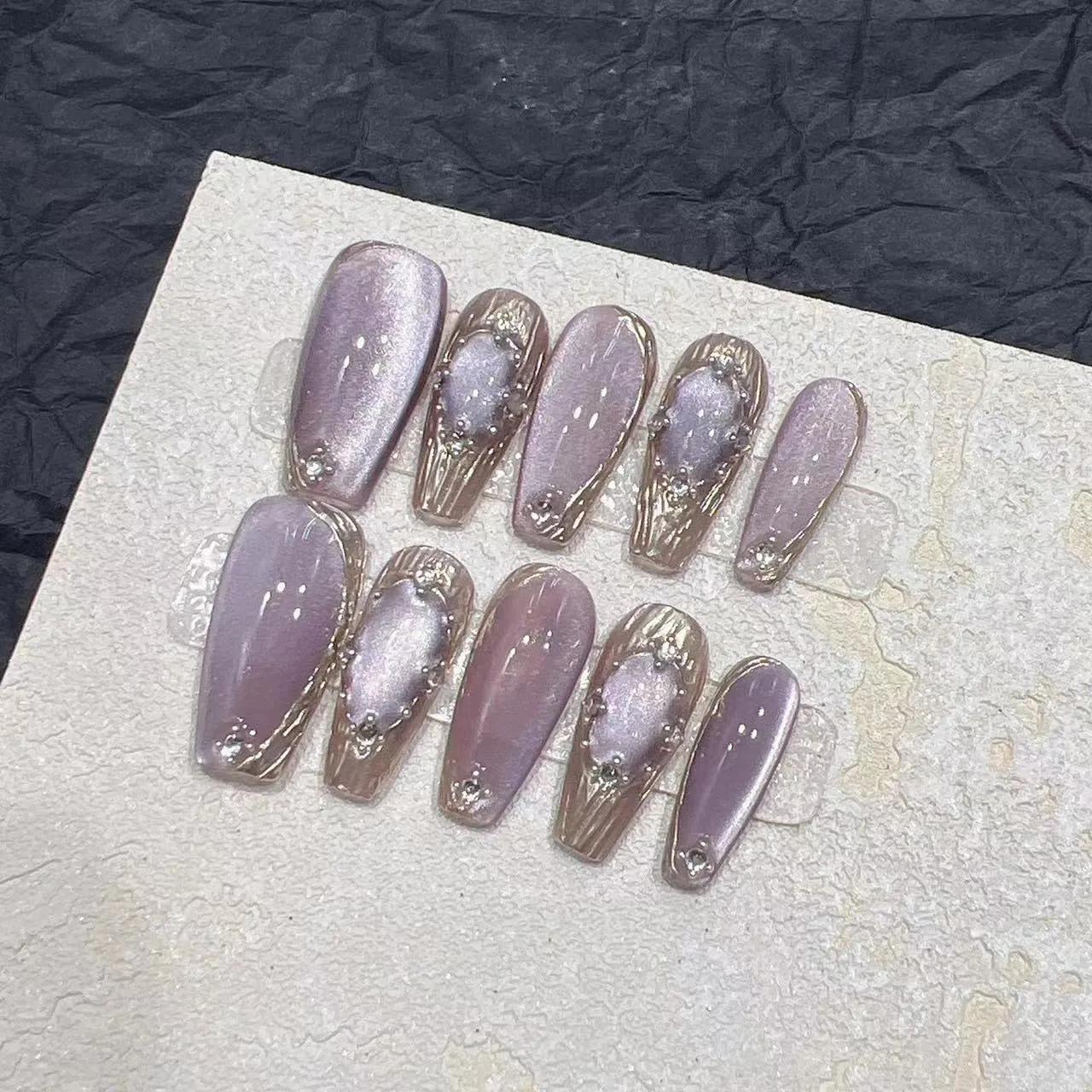 Lustrous Lavender Affair – Elegant, Dreamy, and Radiant