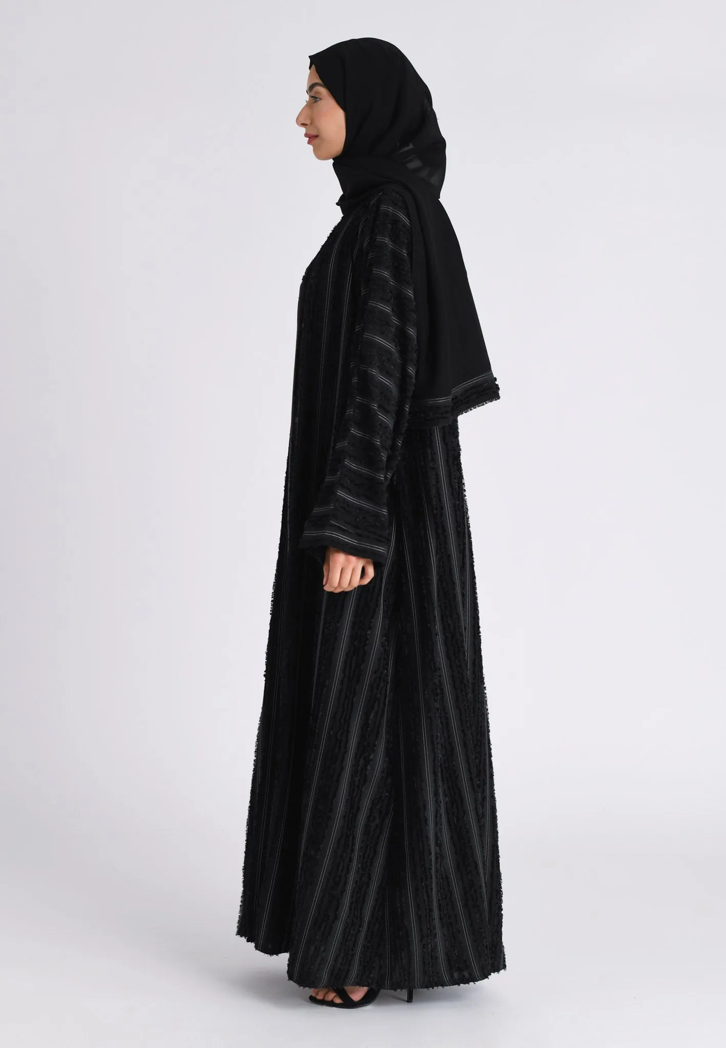 Luxury Plain Black Emirati Open Abaya (Premium)