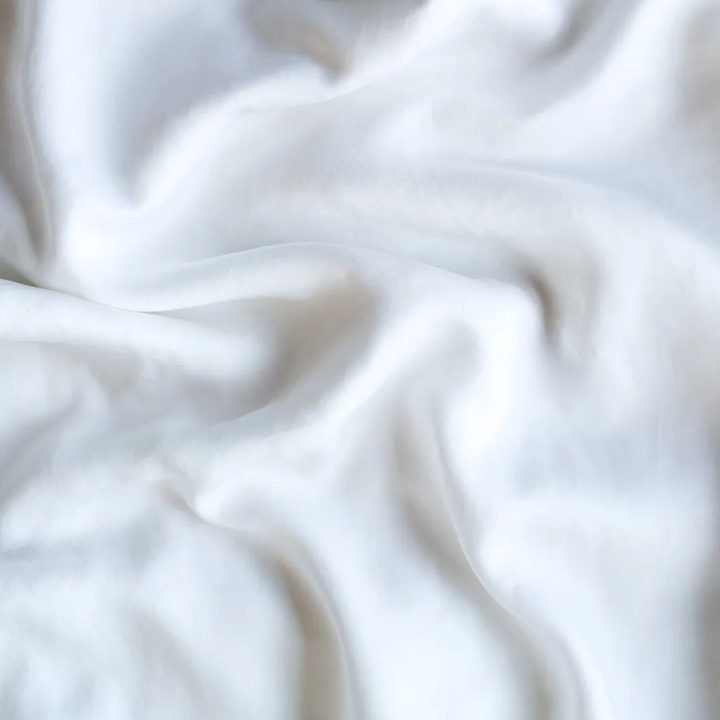 Madera Luxe Fitted Sheet - White - Queen
