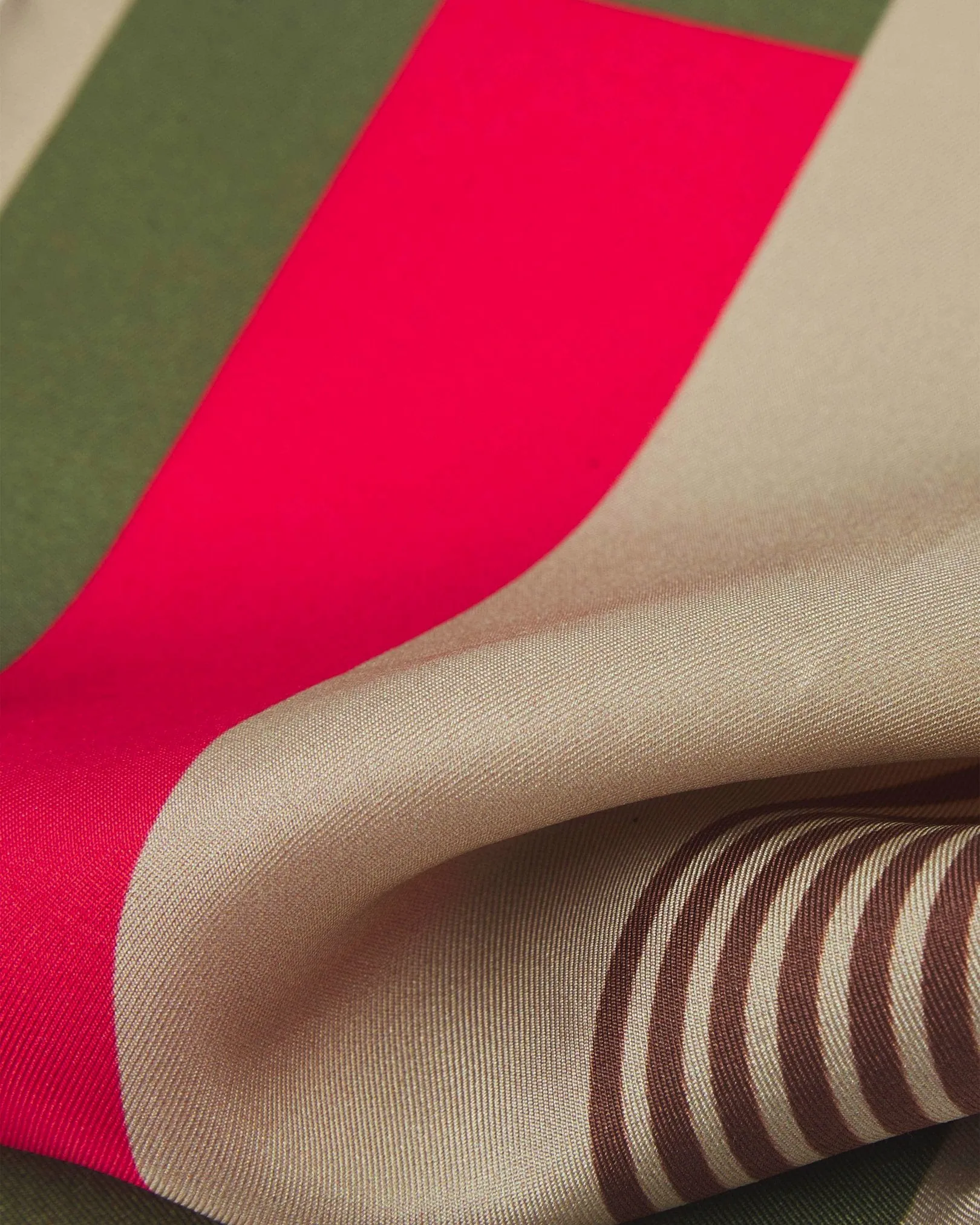 Men's Silk Pocket Square - The Tay