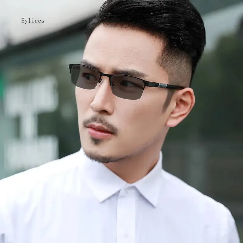 Men's Vintage Business Photochromic Myopia Glasses