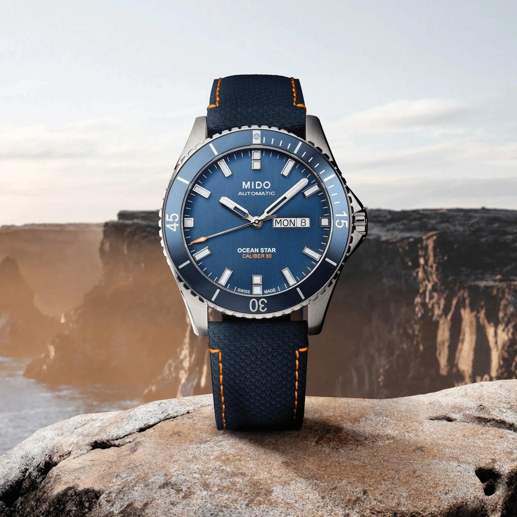 Mido Ocean Star Red Bull Cliff Diving Limited Edition 500pz 42mm Blue Automatic Steel M026.430.17.041.00