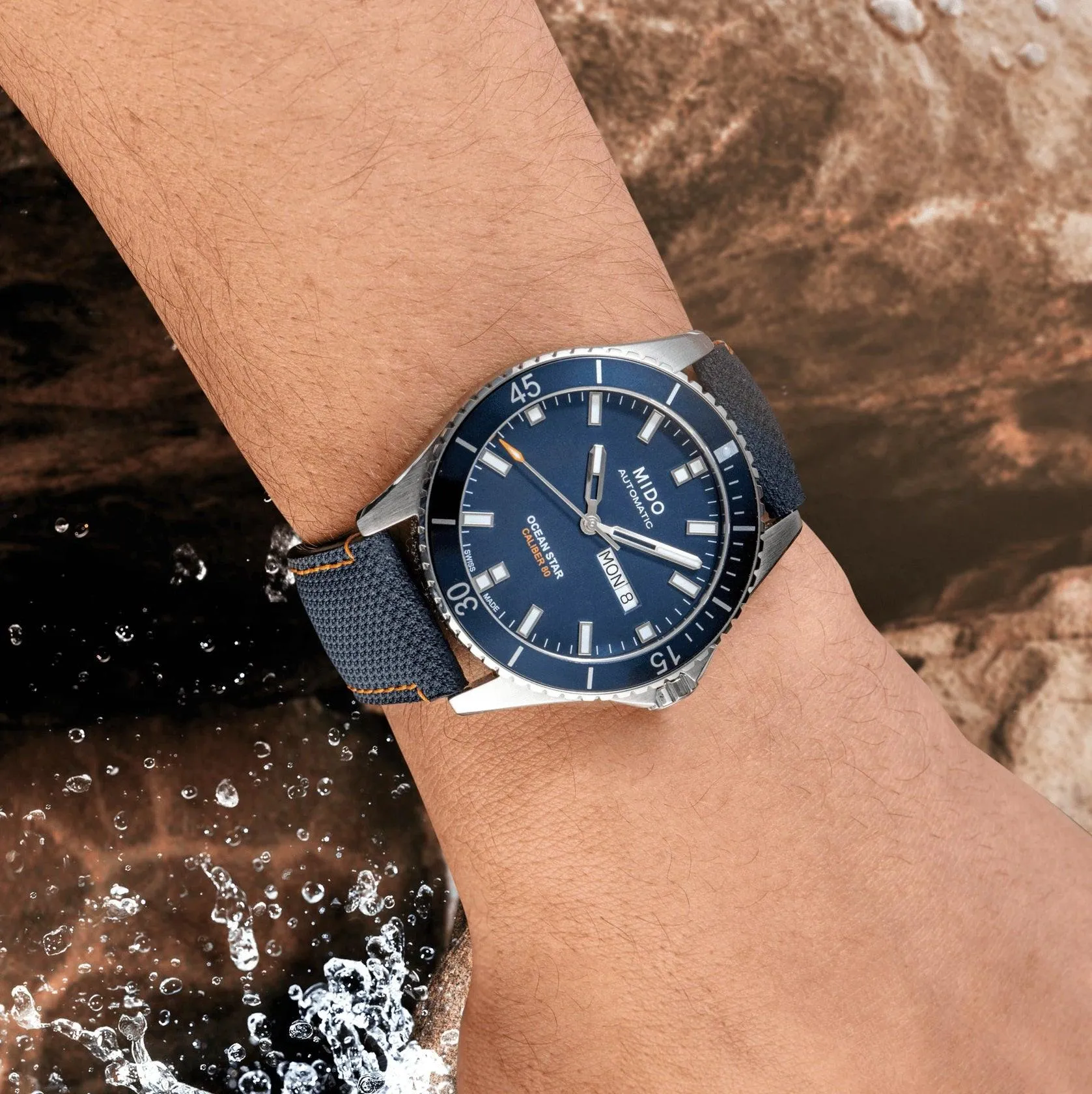 Mido Ocean Star Red Bull Cliff Diving Limited Edition 500pz 42mm Blue Automatic Steel M026.430.17.041.00