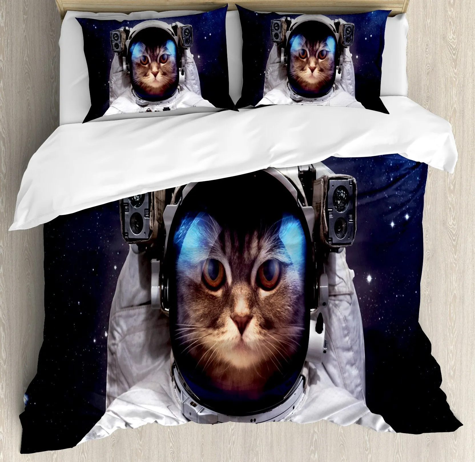 Milky Way Galaxy Space Traveller Cat in Suit with Stars Backdrop Duvet Cover Set! Fits Full/Queen! Retails $250 w/tax!
