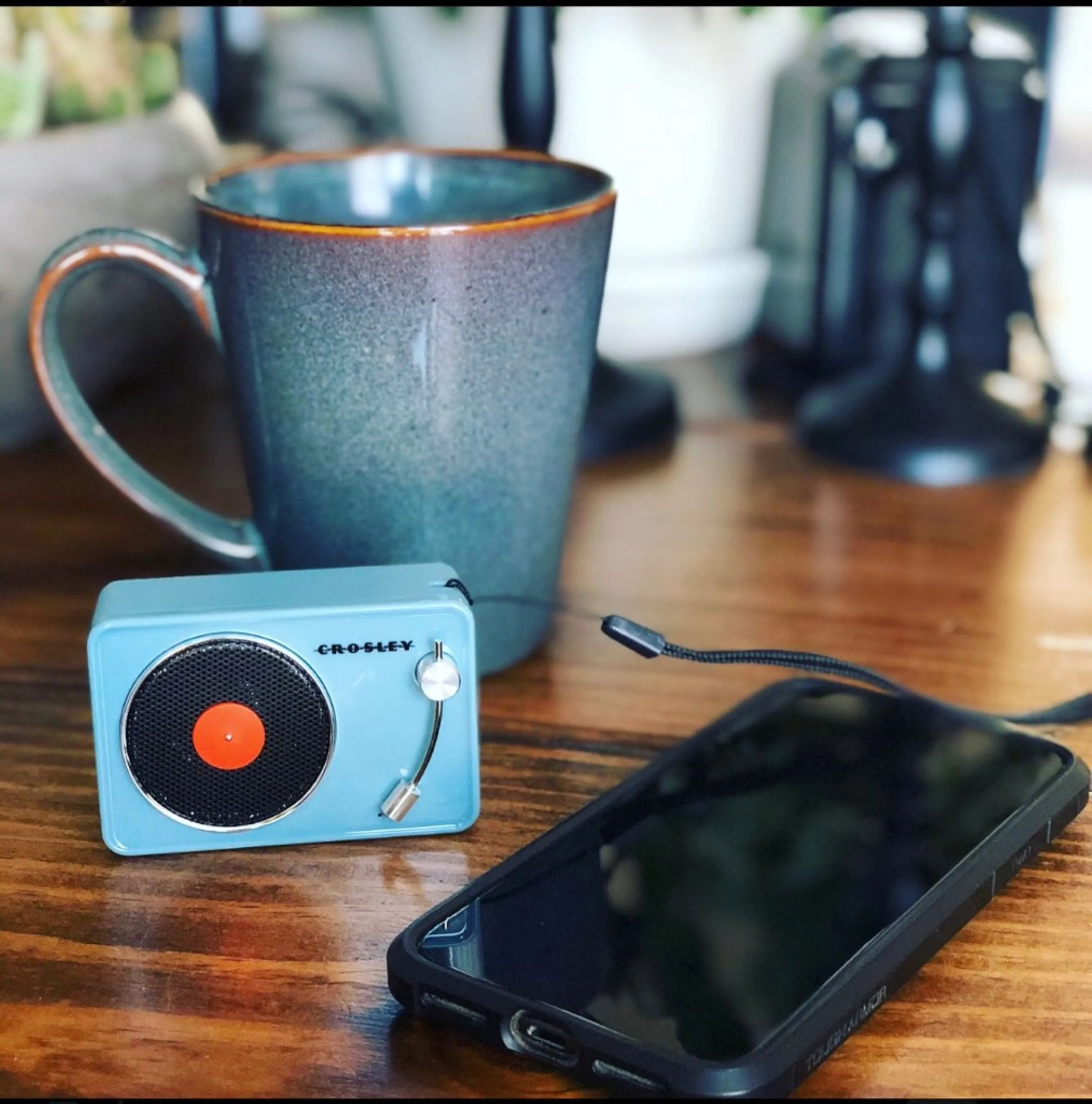 Mini Turntable Bluetooth Speaker