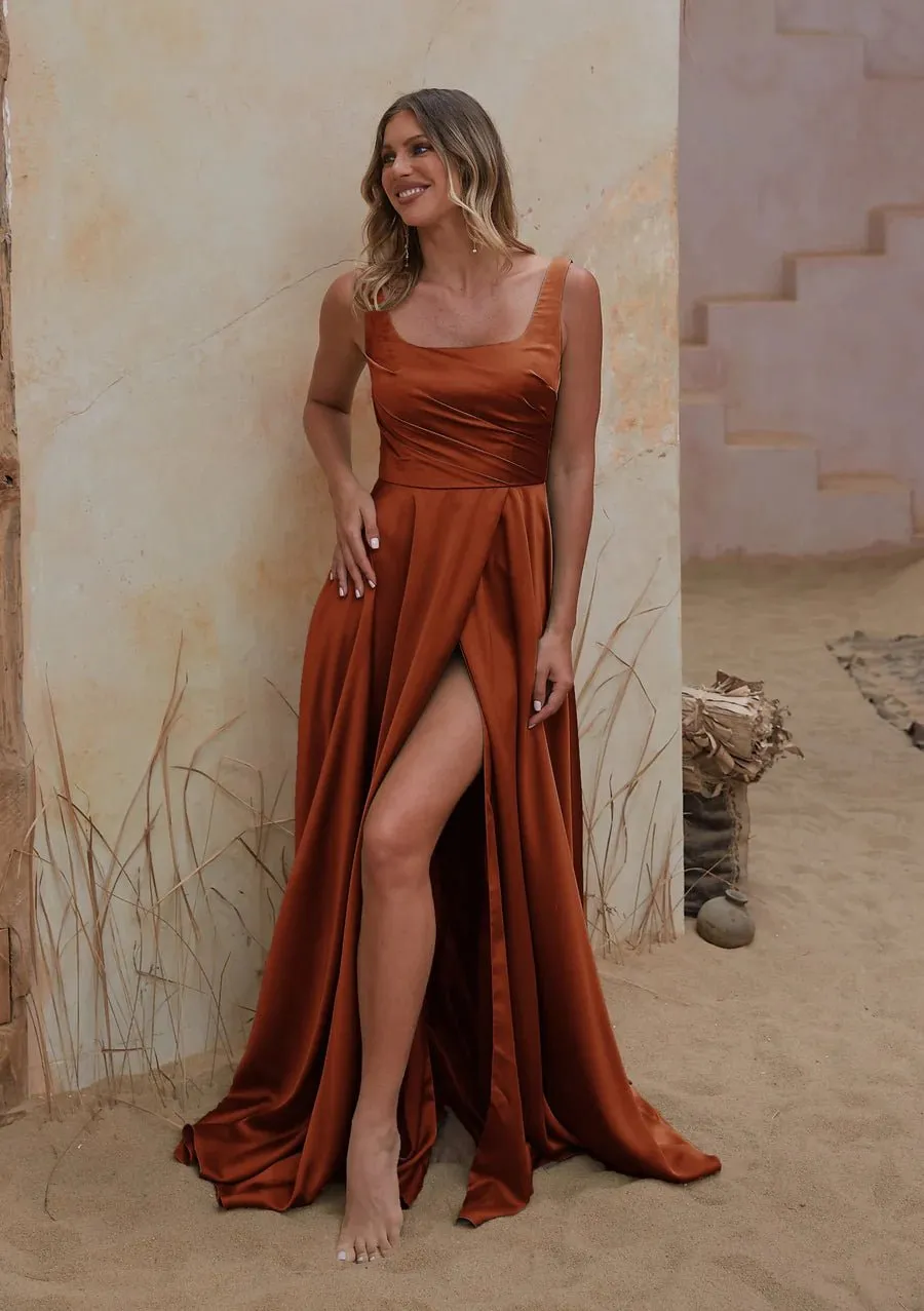Moana Dress By Tania Olsen Sizes 18 - 30 TO2429