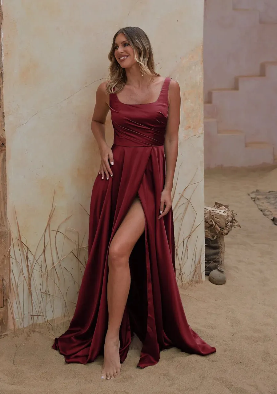 Moana Dress By Tania Olsen Sizes 18 - 30 TO2429