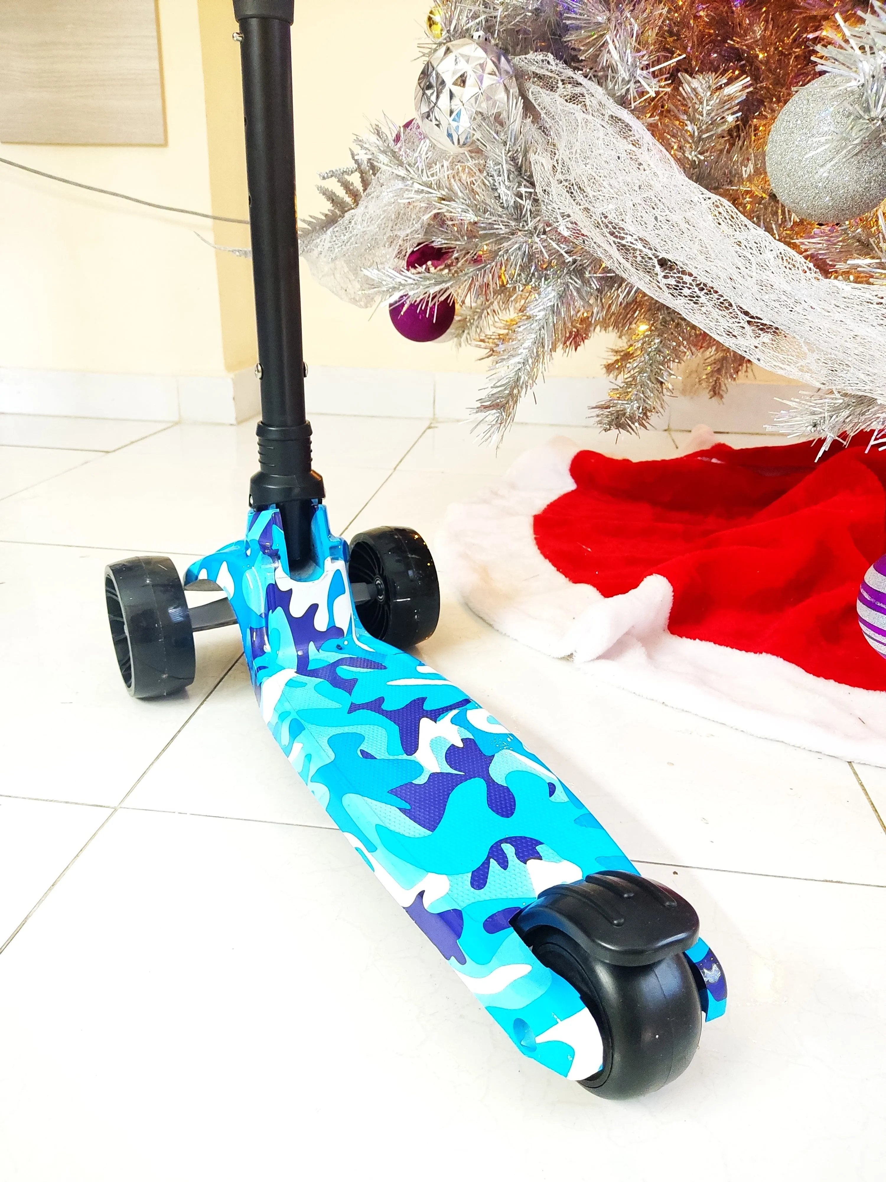 Monopatín Scooter urban con música y luces - Patineta para niños