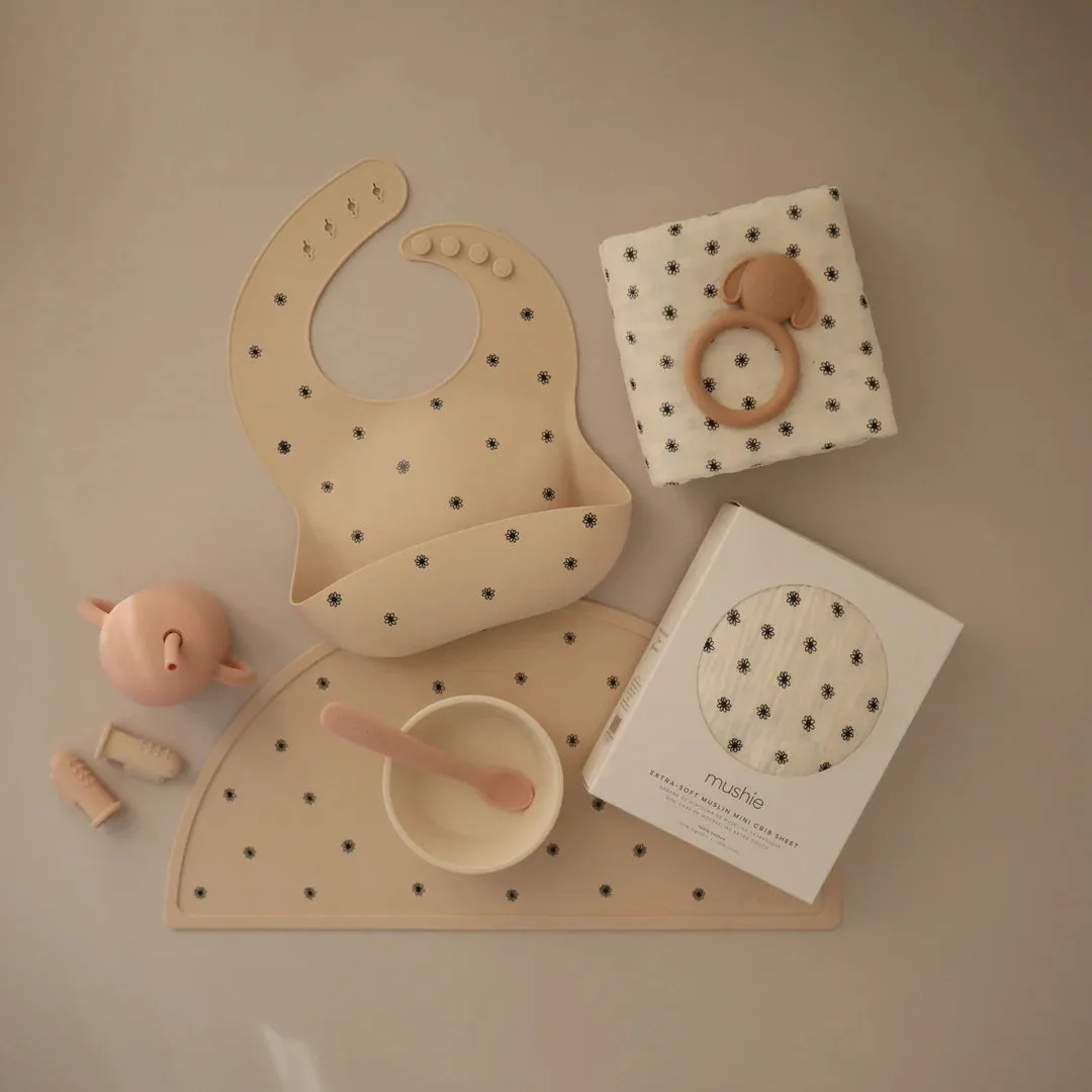 Mushie Silicone Baby Bib (Black Daisy)