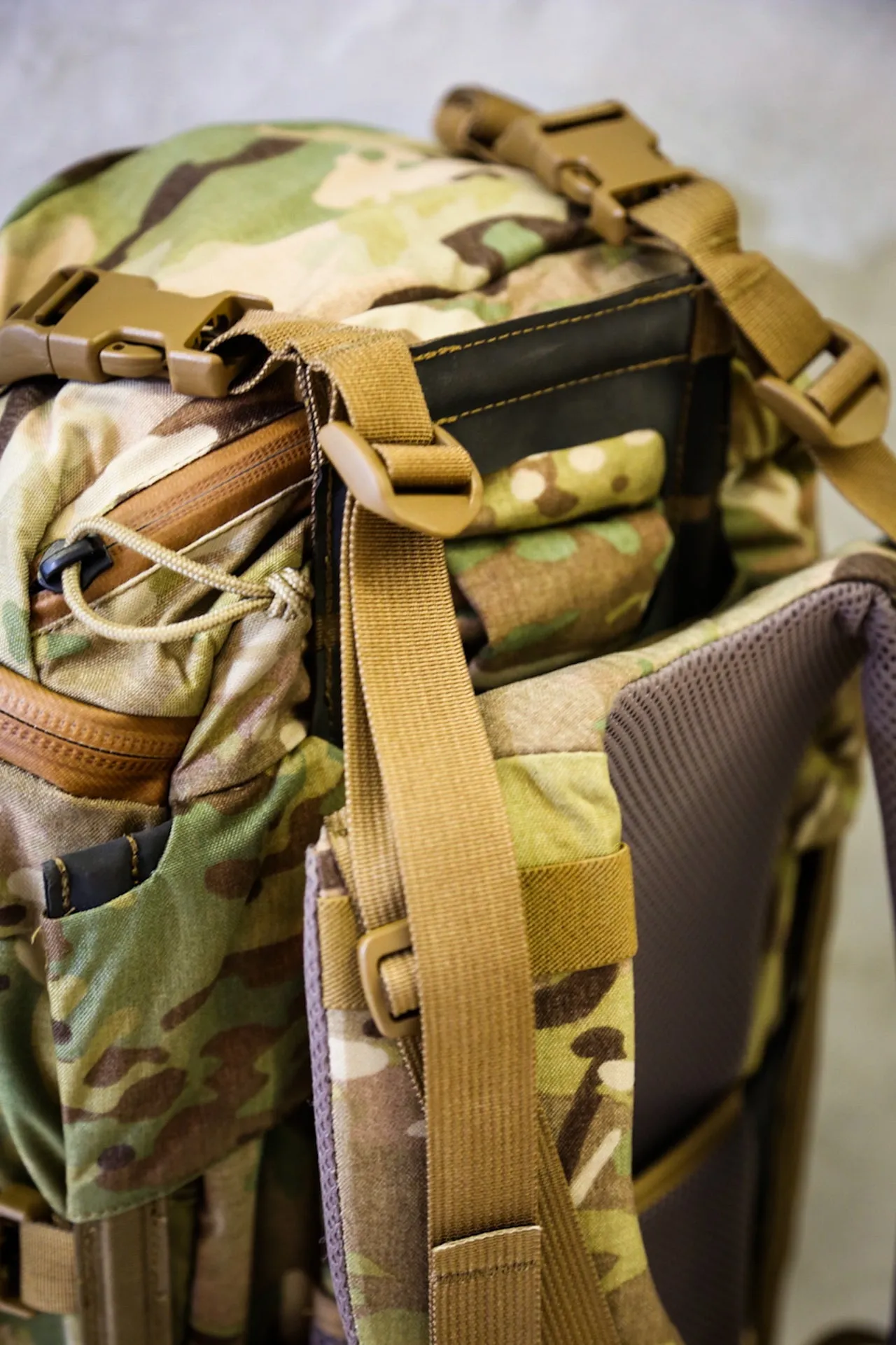 Mystery Ranch Pintler in Multicam (Yoke size M)