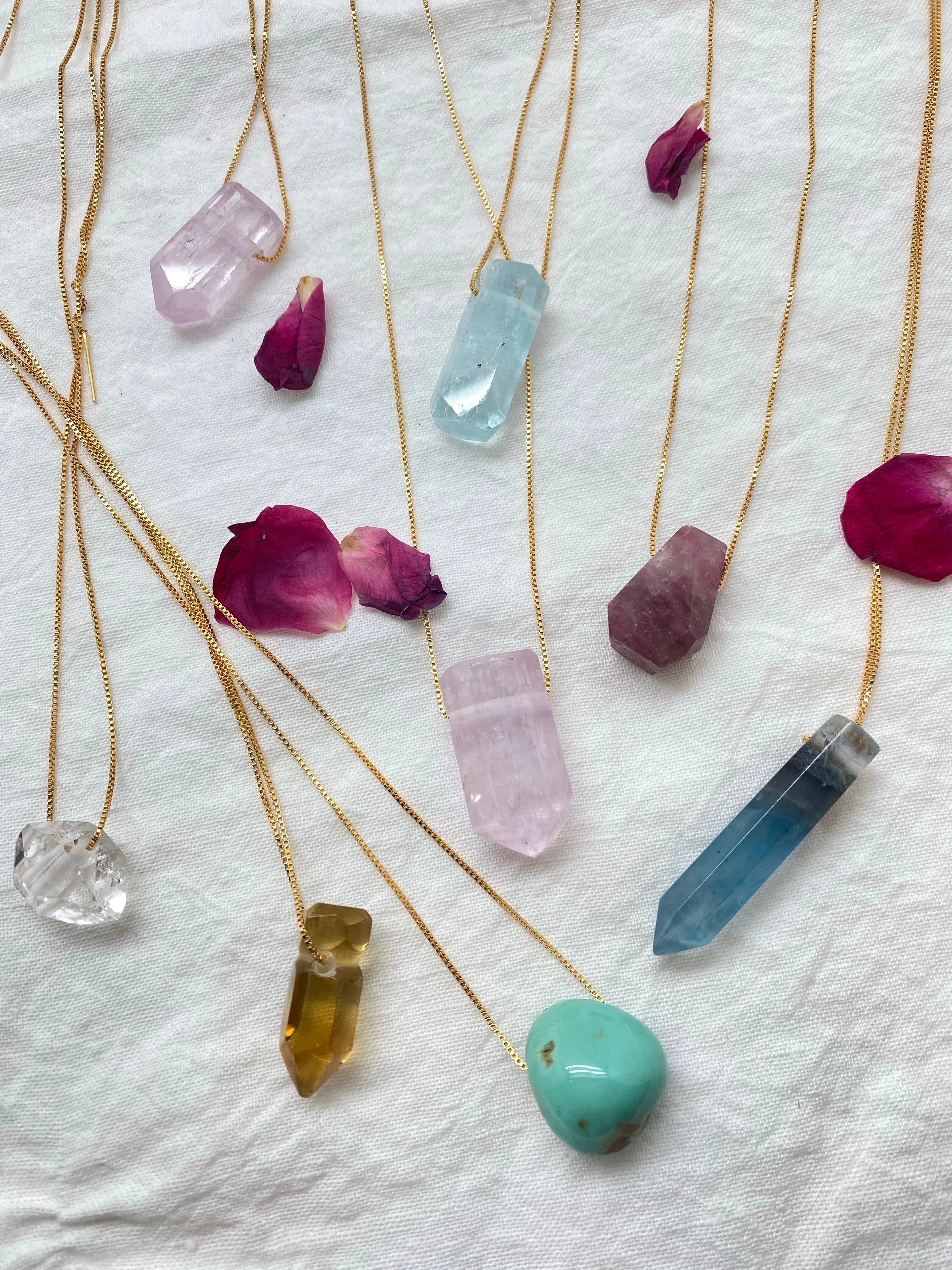 N gemstone rose quartz