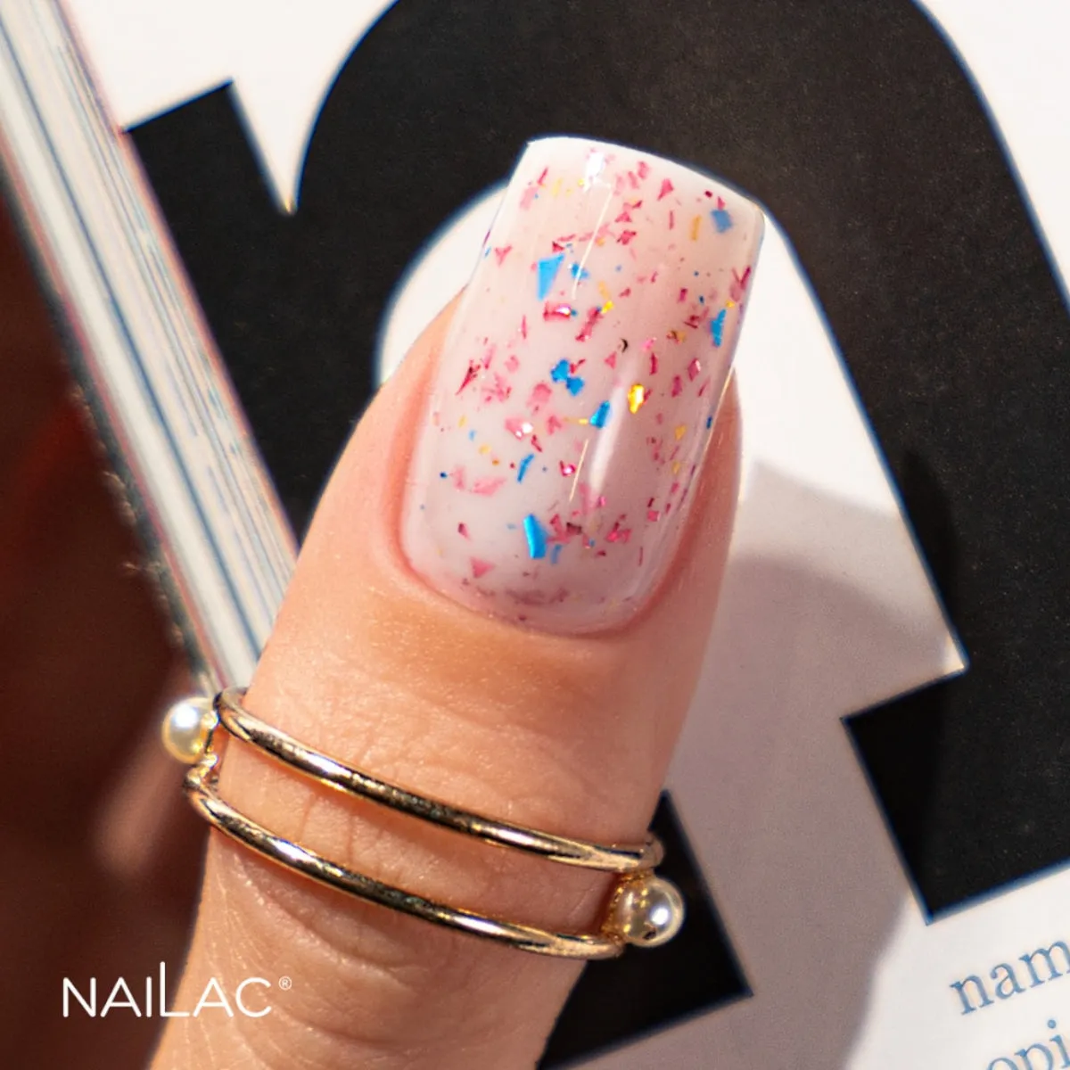 NaiLac Hybrid UV/LED Glammy Rubber Base Milk & Confetti