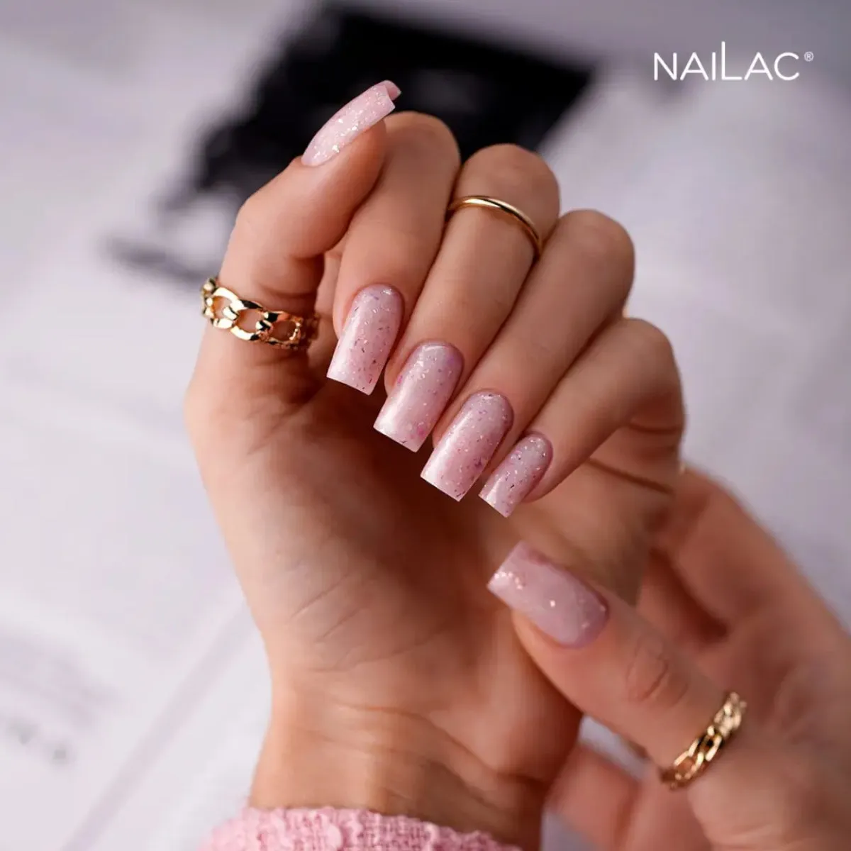 NaiLac Hybrid UV/LED Glammy Rubber Base Milk & Purple