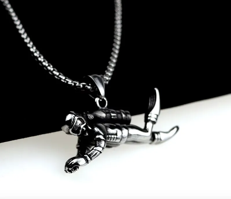 Necklace & Pendant: scuba diver