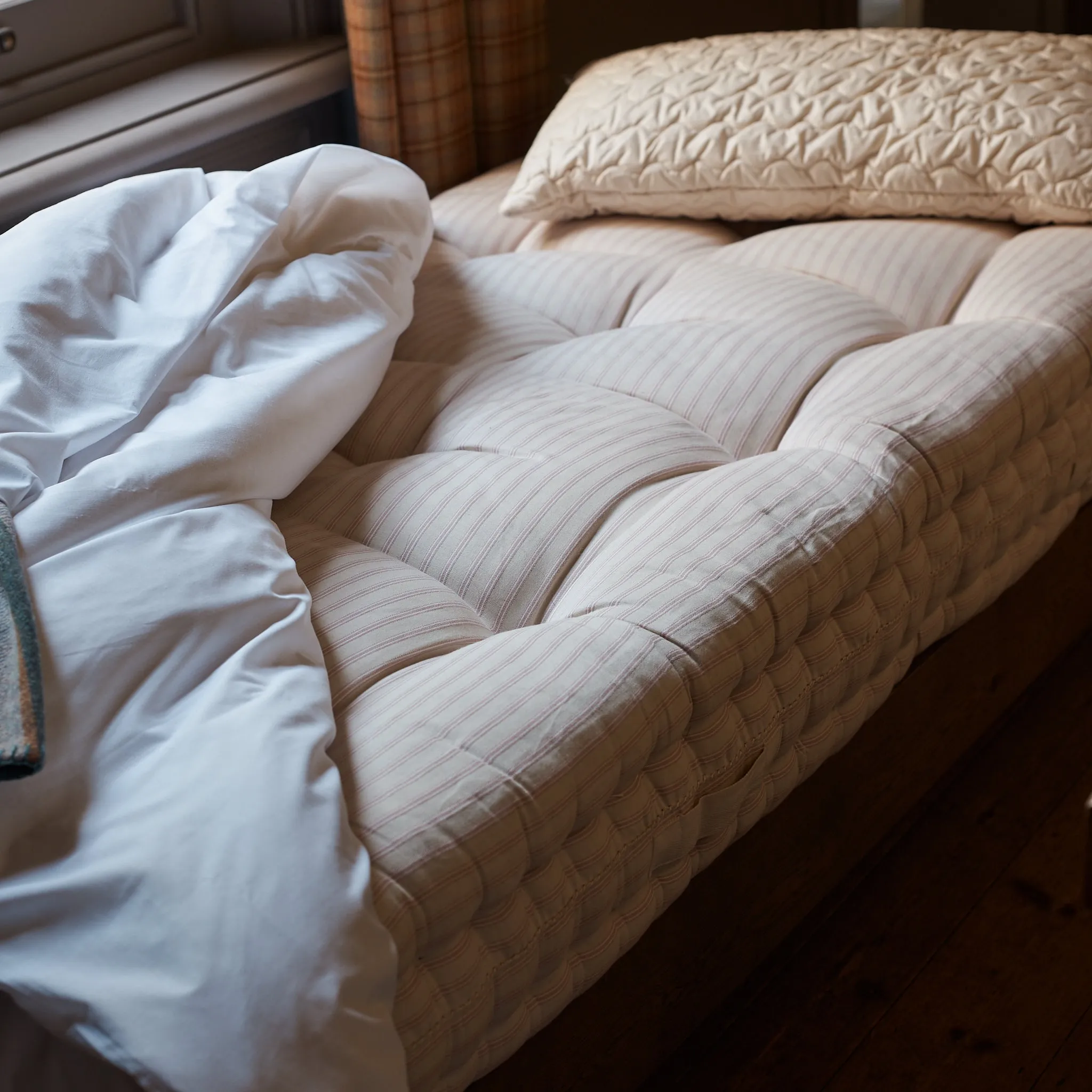 Nevern Organic Pocket Sprung Mattress
