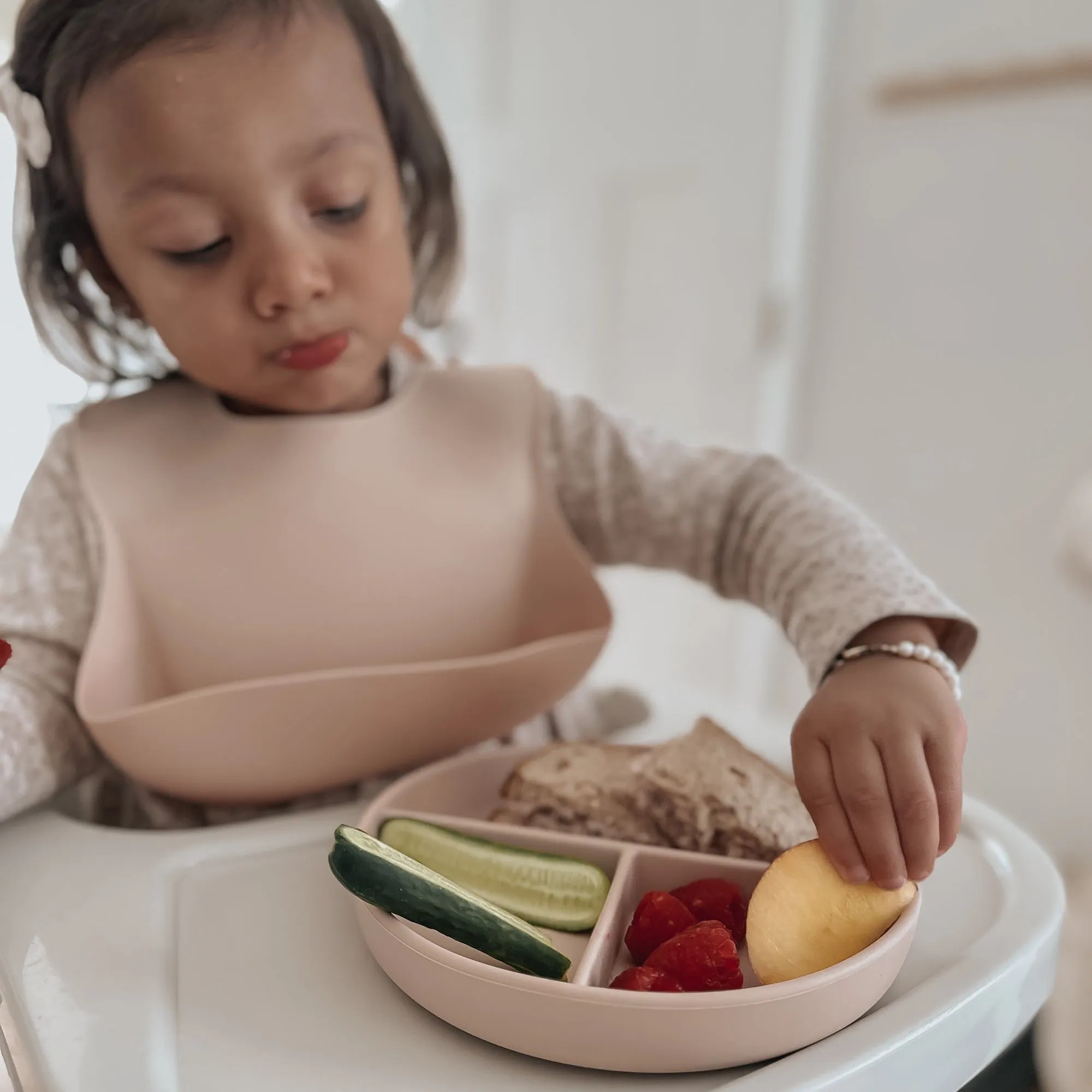 noüka Design Bib - Space (Min. of 2 PK, Multiples of 2 PK)