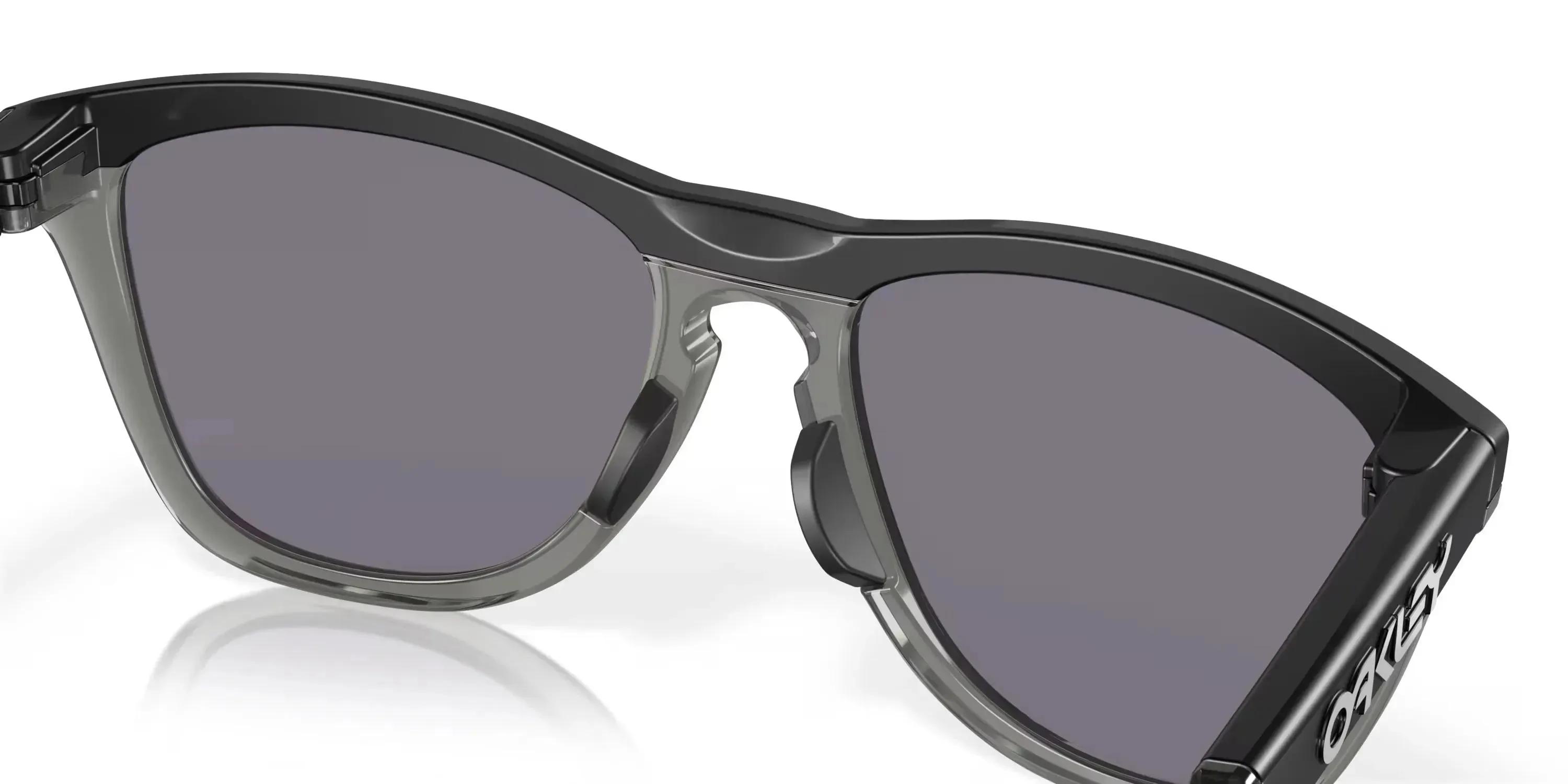 Oakley Frogskins Hybrid Matte Black w/ Prizm