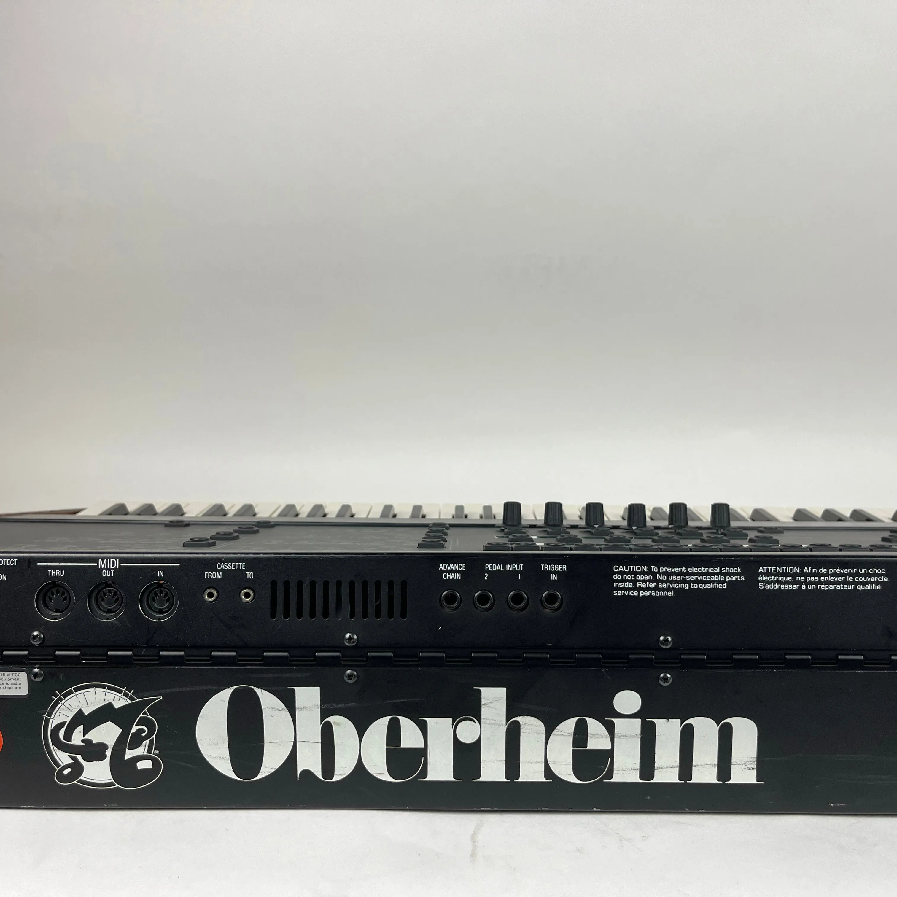 Oberheim Matrix-12, Excellent
