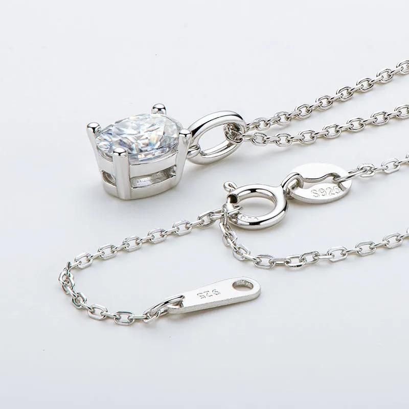 Oval Cut 1.0CTW Moissanite Stud Earrings & 1.0CT Moissanite Pendant Necklace