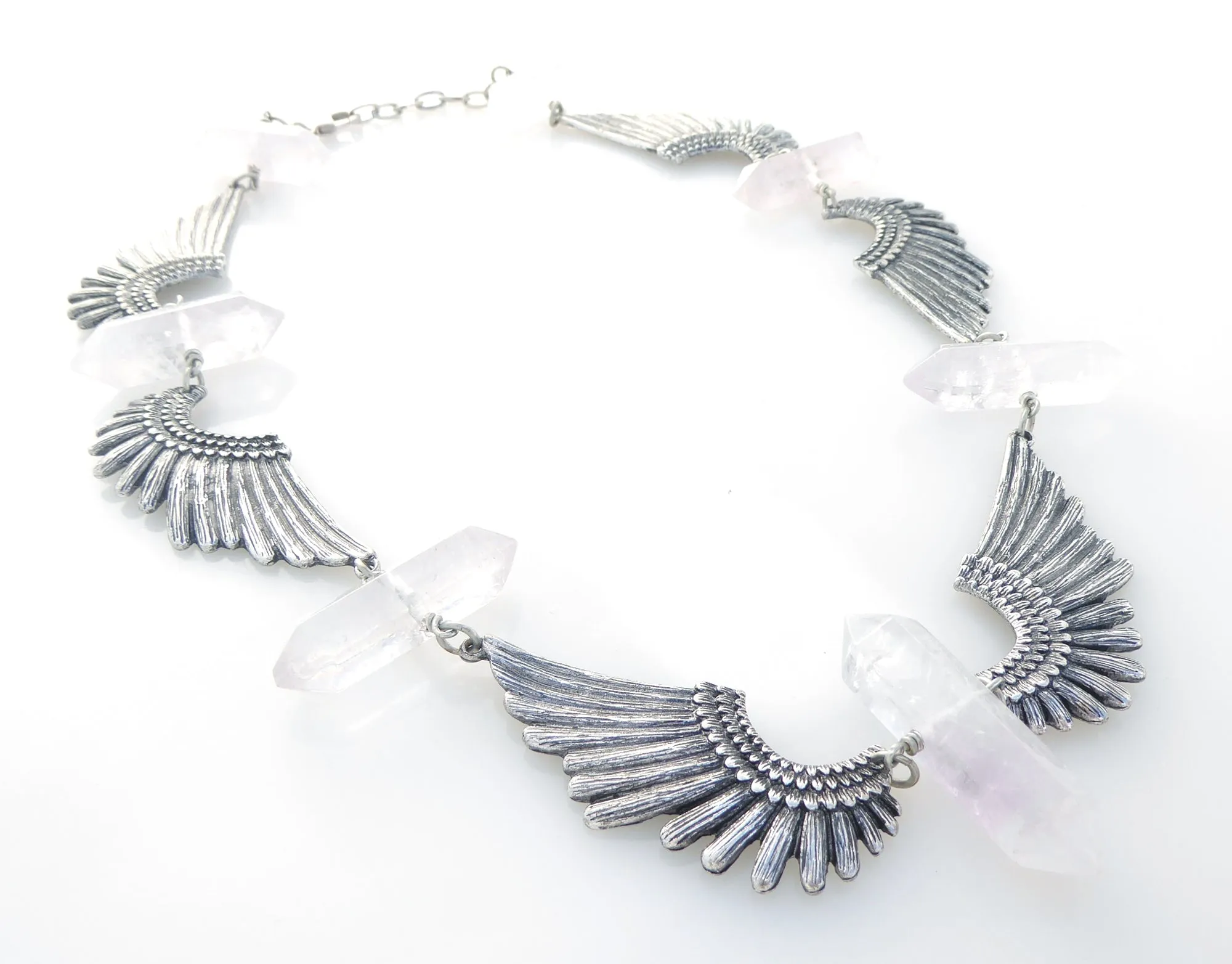 Parendi wing quartz necklace