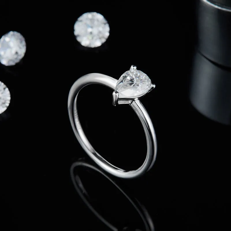 Pear Shaped 1.0ct Moissanite Diamond Solitaire Ring