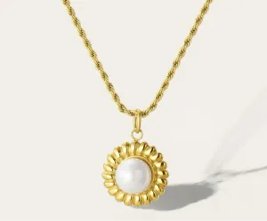Pearl & Rope Necklace