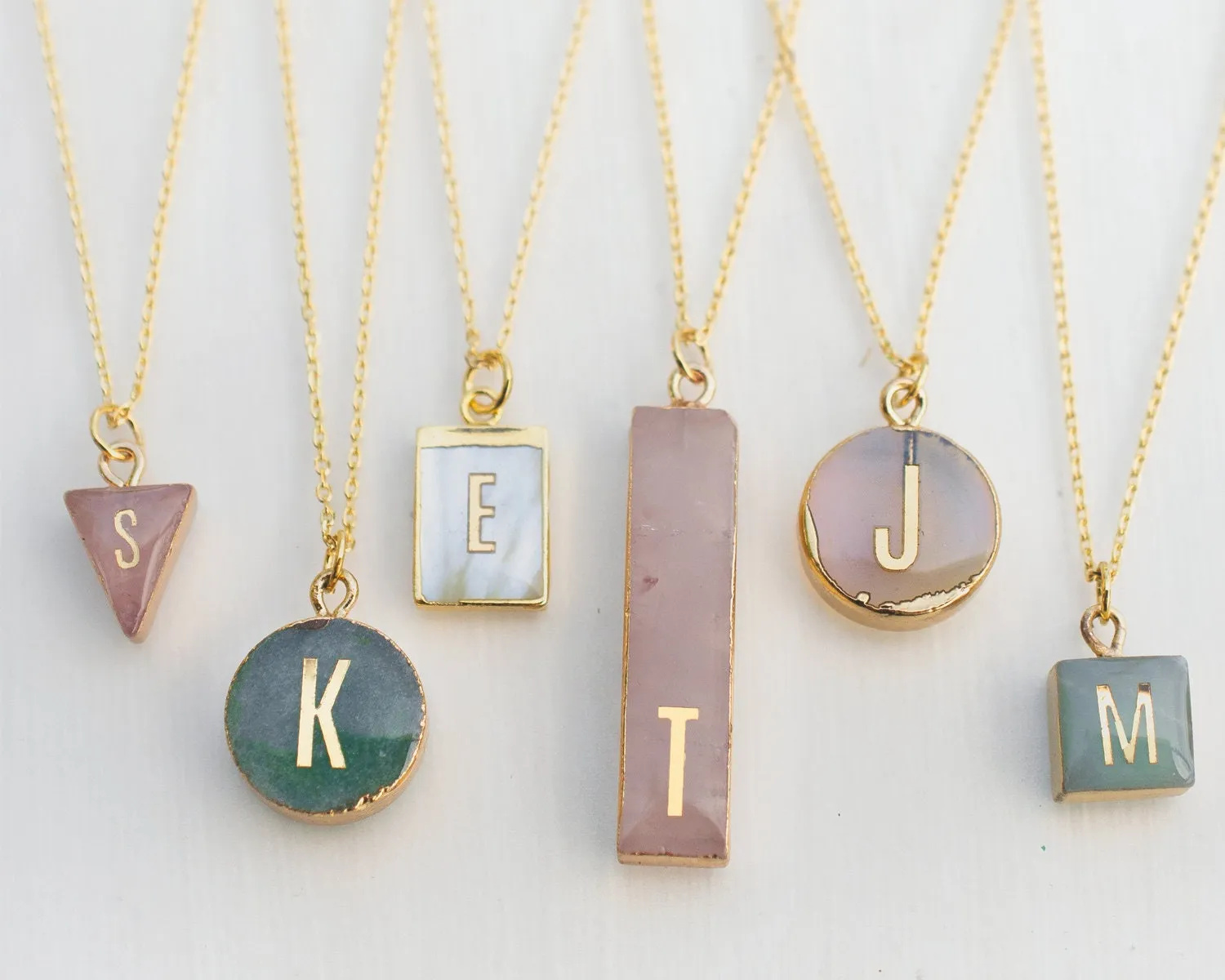 Personalized Initial Necklace, mother's day gift, mom jewelry, new mom gift, Pearl necklace, rose quartz pendant, necklace, custom necklace