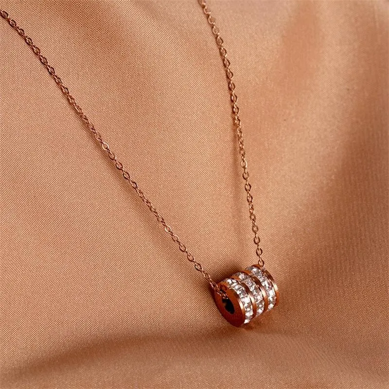 Premium Quality Titanium Steel Luxury Necklace Pendant Simple Rose Gold Clavicle Chain for Women